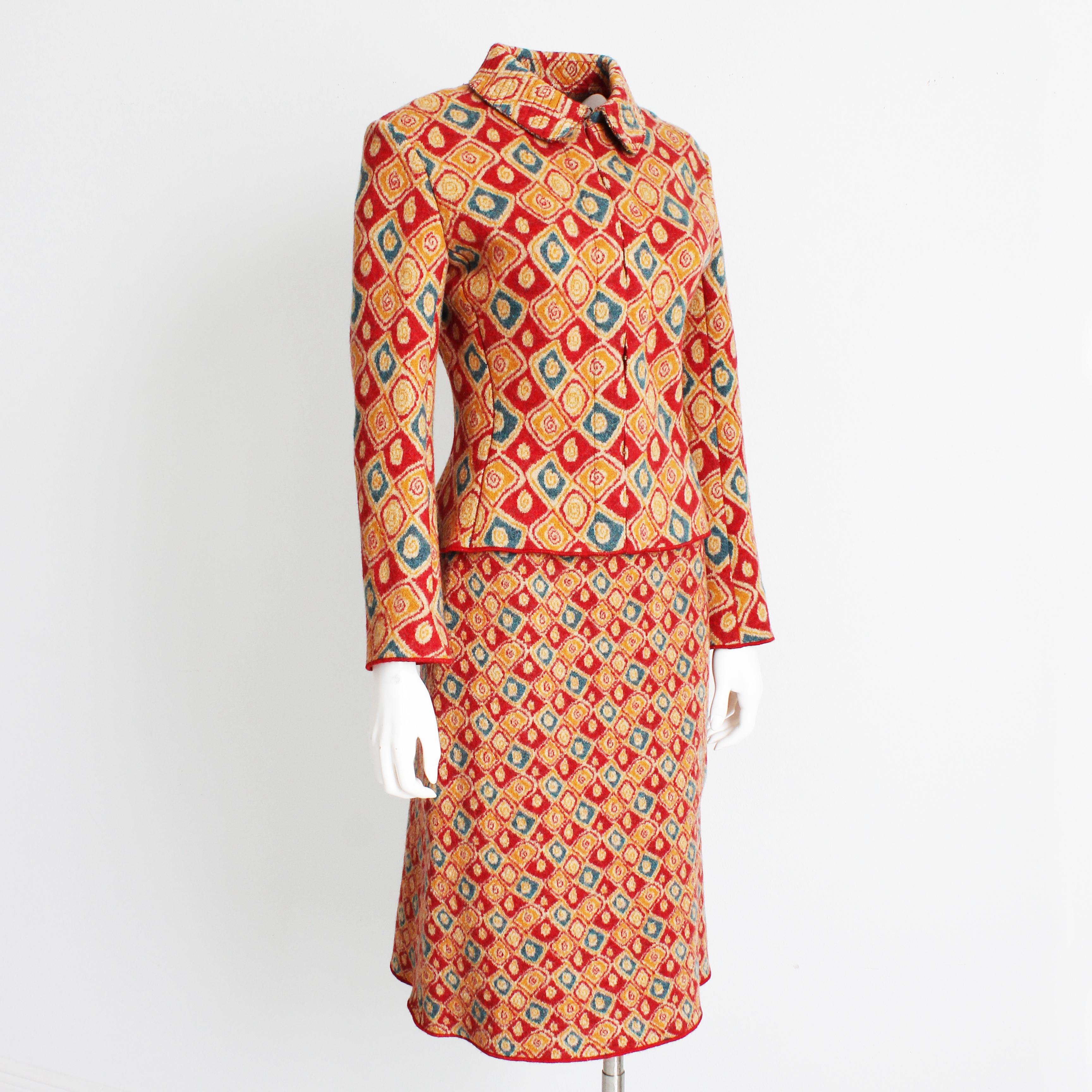 Azzedine Alaïa Suit 2pc Jacket and Skirt Intarsia Knit Abstract Vintage Rare M In Good Condition For Sale In Port Saint Lucie, FL