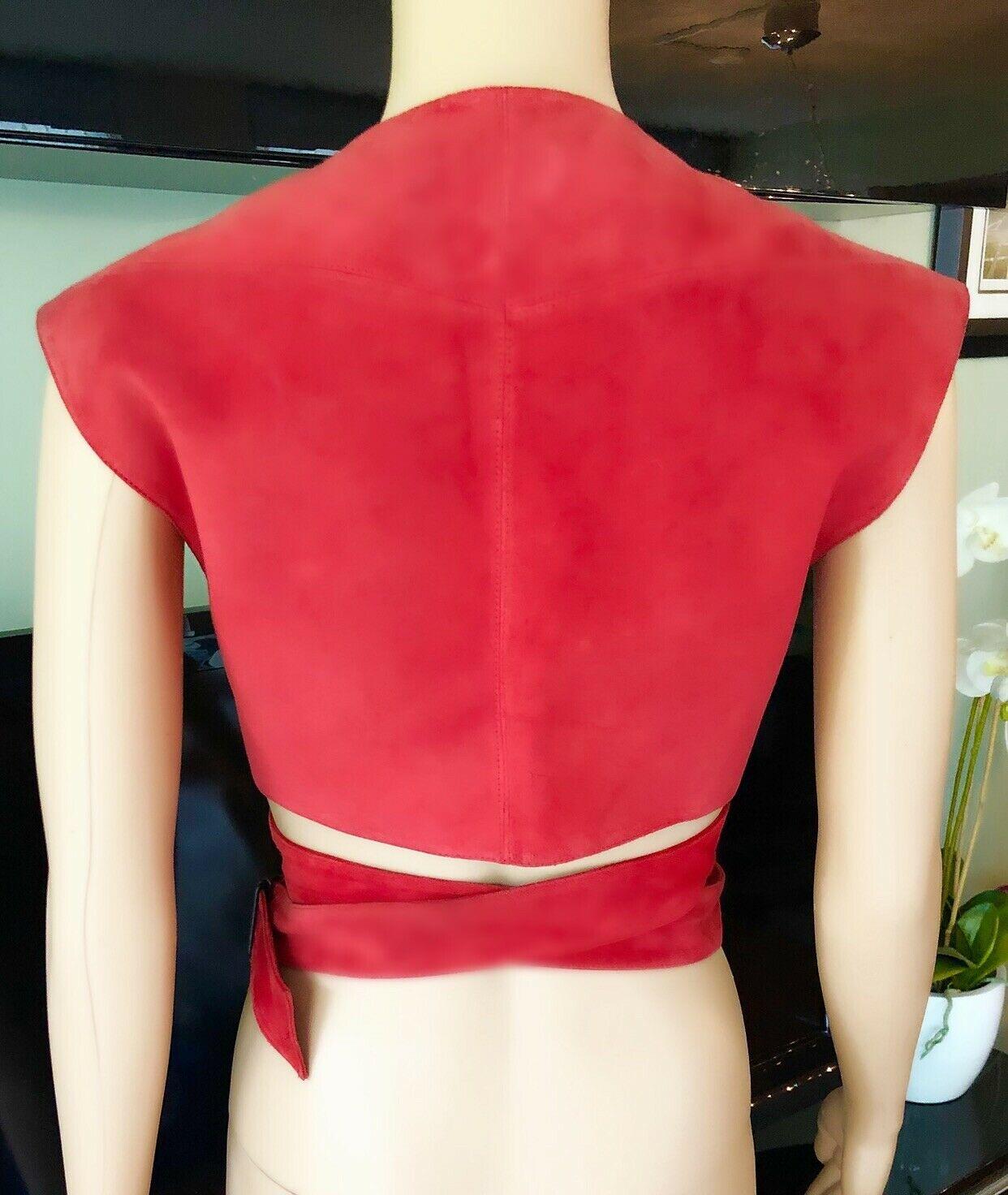 Azzedine Alaia Iconic Sexy Wrap Top

Red Alaïa wrap top, surplice neck, belted waist and buckle closure at waist. 

All Eyes on Alaïa

For the last half-century, the world’s most fashionable and adventuresome women have turned to Azzedine Alaïa for