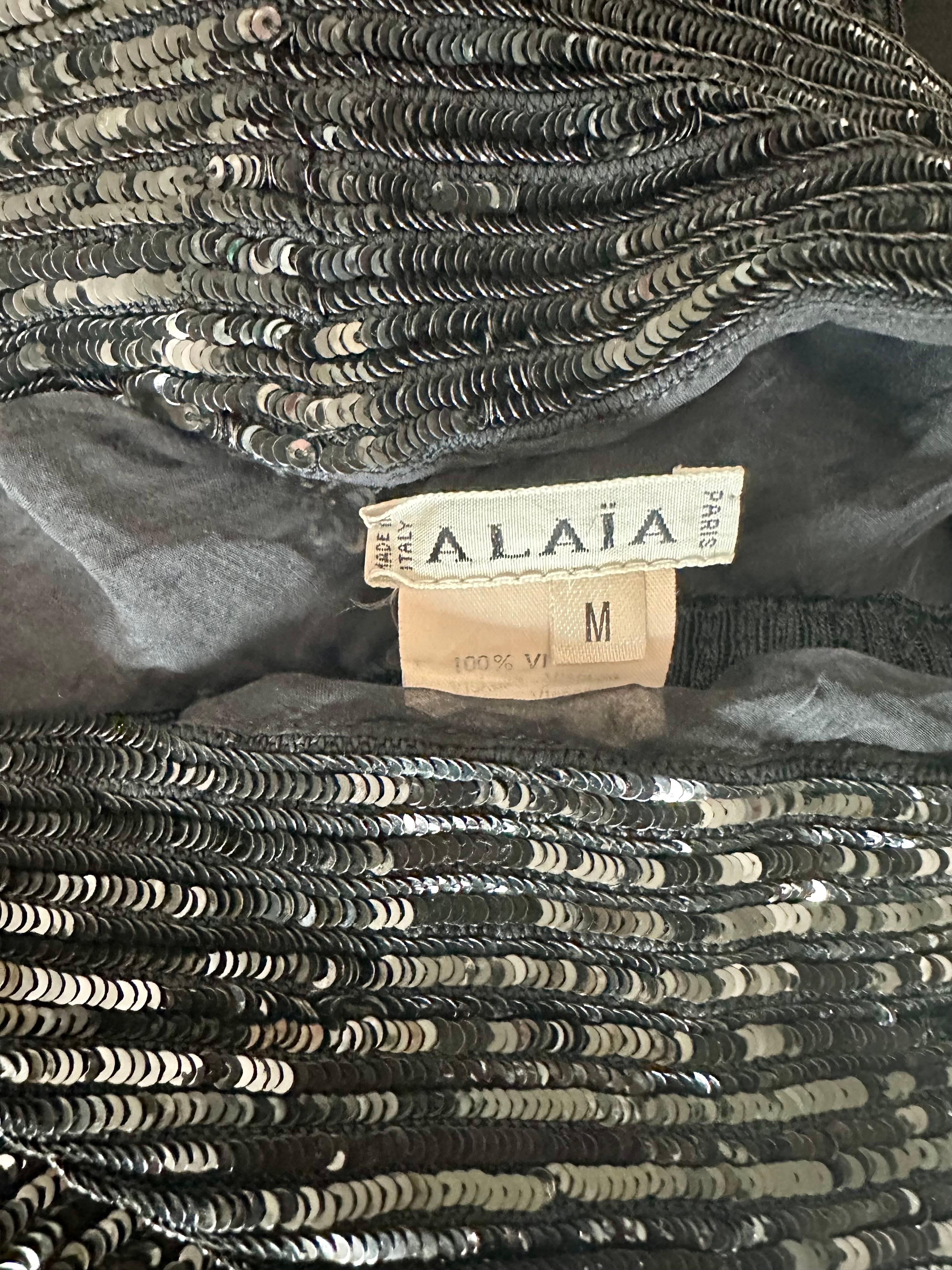 Azzedine Alaïa - Robe courte noire vintage ornée de sequins, printemps-été 1996 en vente 7