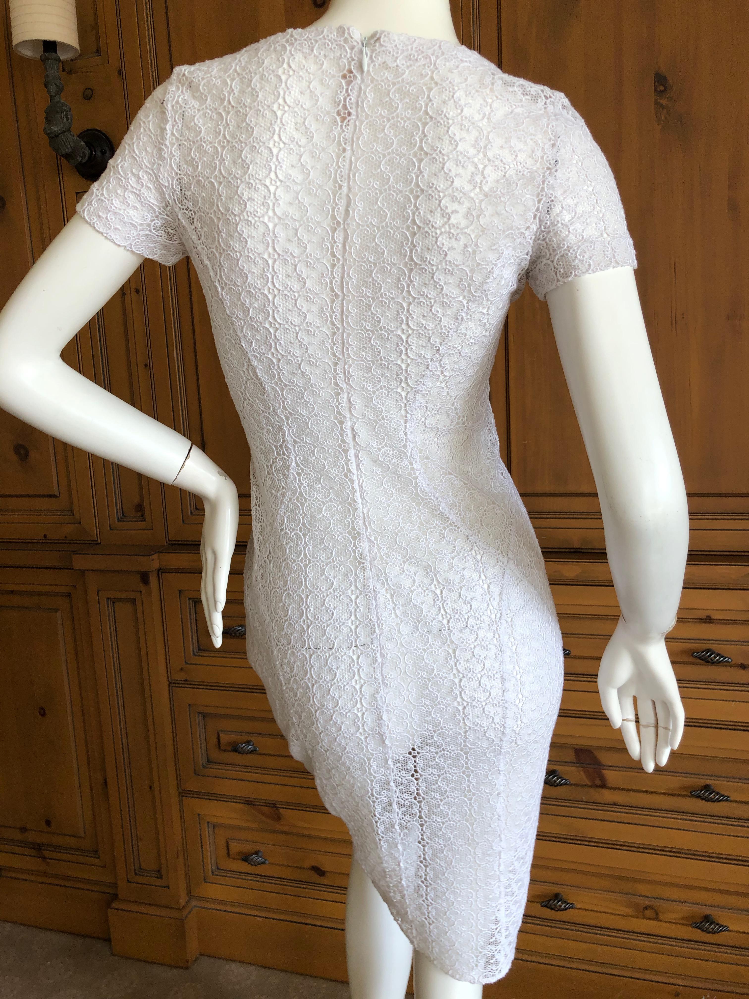 Azzedine Alaia Vintage White Guipure Lace Cap Sleeve Mini Dress.
This is so much prettier than the photos show, the seaming is pure ALAIA
Size S (no size tag)
Bust 32
