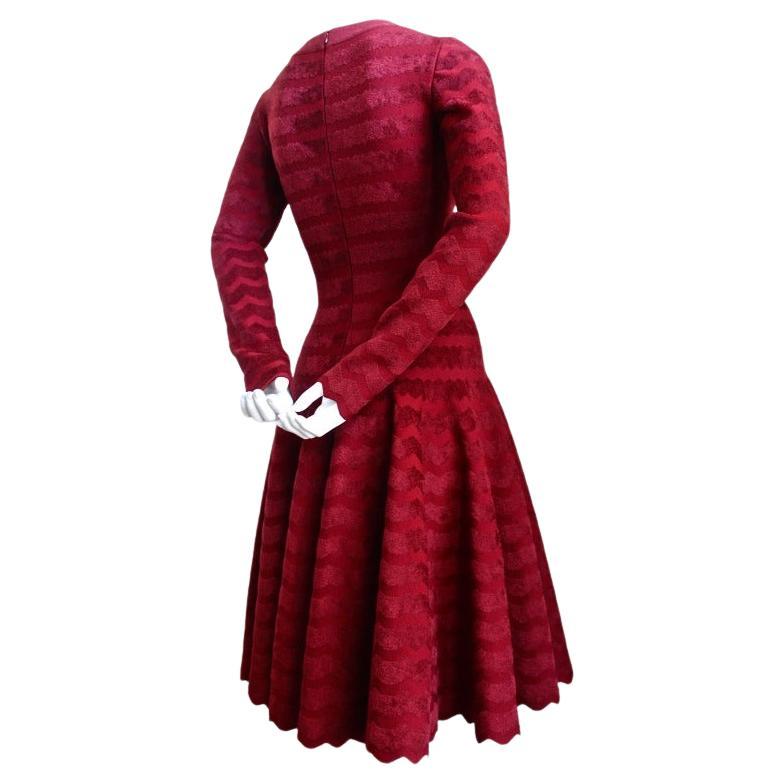 Women's Azzedine Alaia zig zag cranberry chenille knit dress For Sale