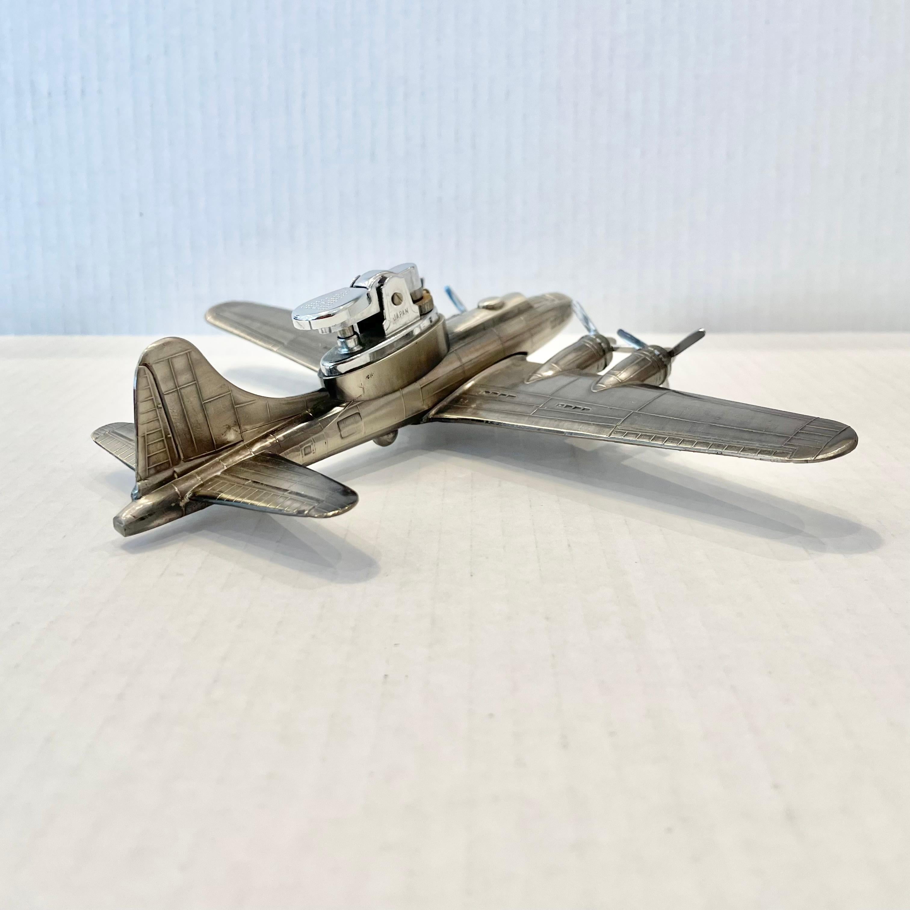 B-17F Bomber Plane Lighter, 1980s Japan In Good Condition For Sale In Los Angeles, CA