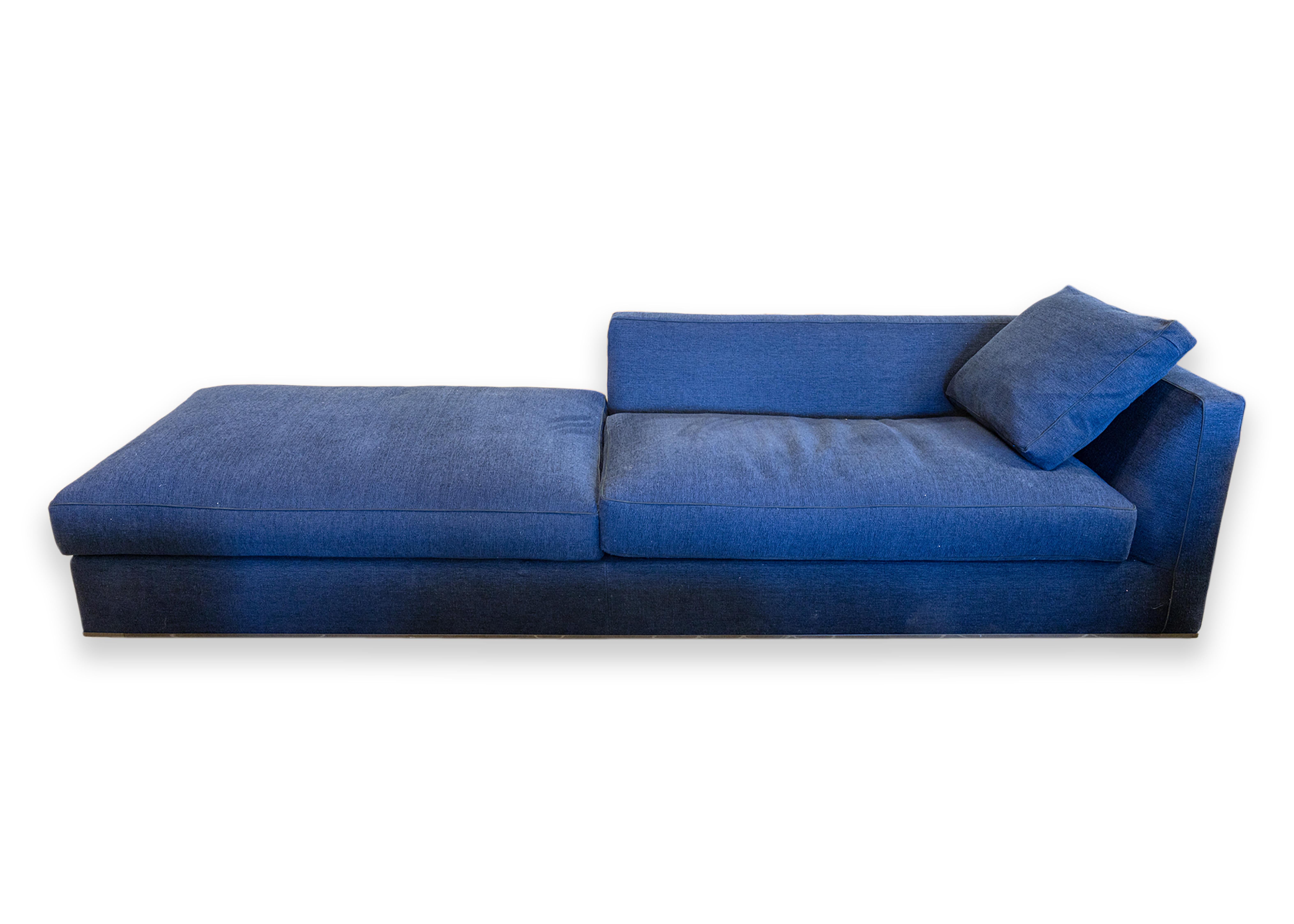 B & B Italia Antonio Citterio Richard Chaise Lounge Sofa in Blue Grade S Fabric For Sale 3