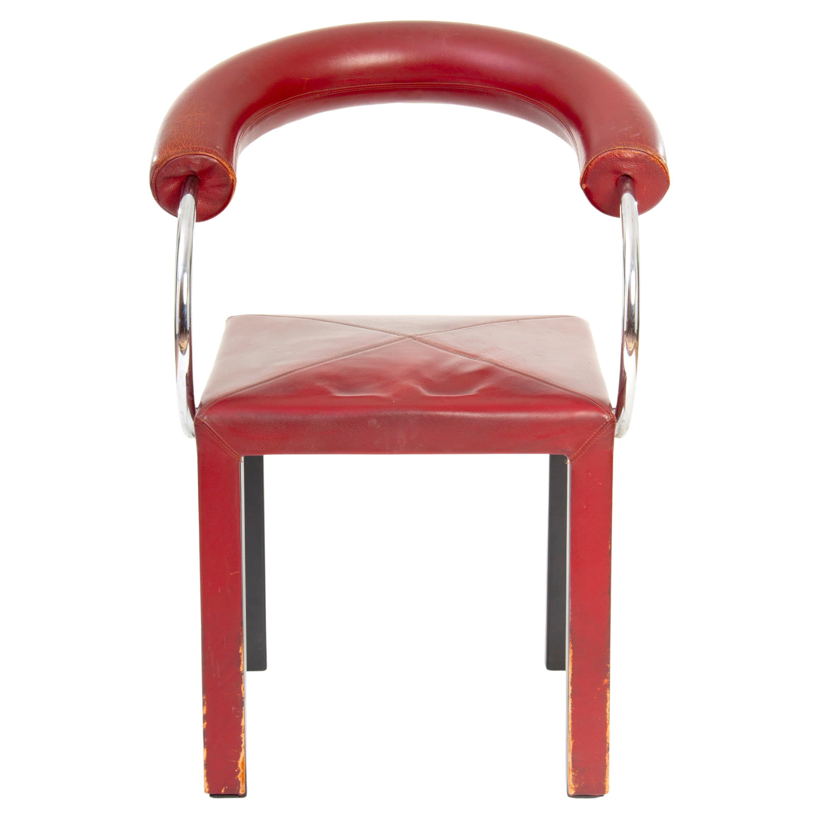 B&B Italia armchair set, desiged by Paolo Piva.
The sets are unique for their curved backrest.
The covers are red leather, that need some refurnishing.
The leather is in poor condition.

