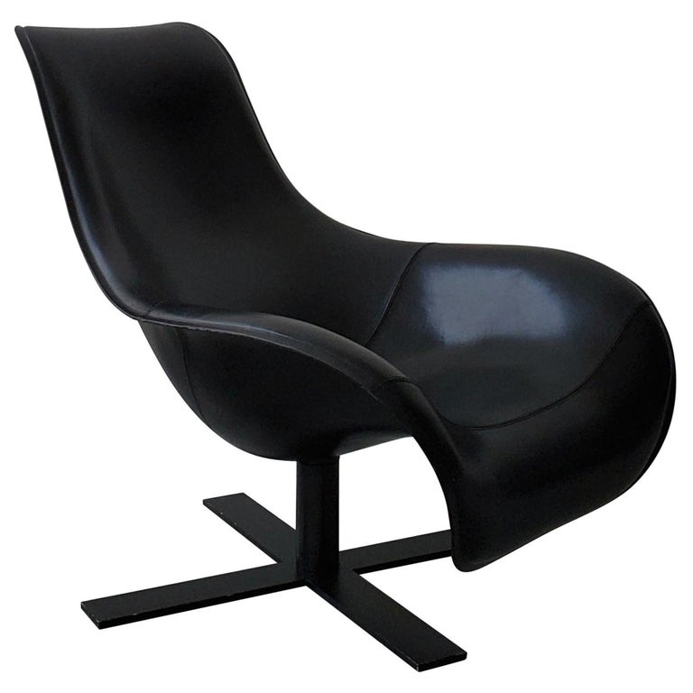 B and B Italia Black Leather Mart Swivel Chair For Sale at 1stdibs