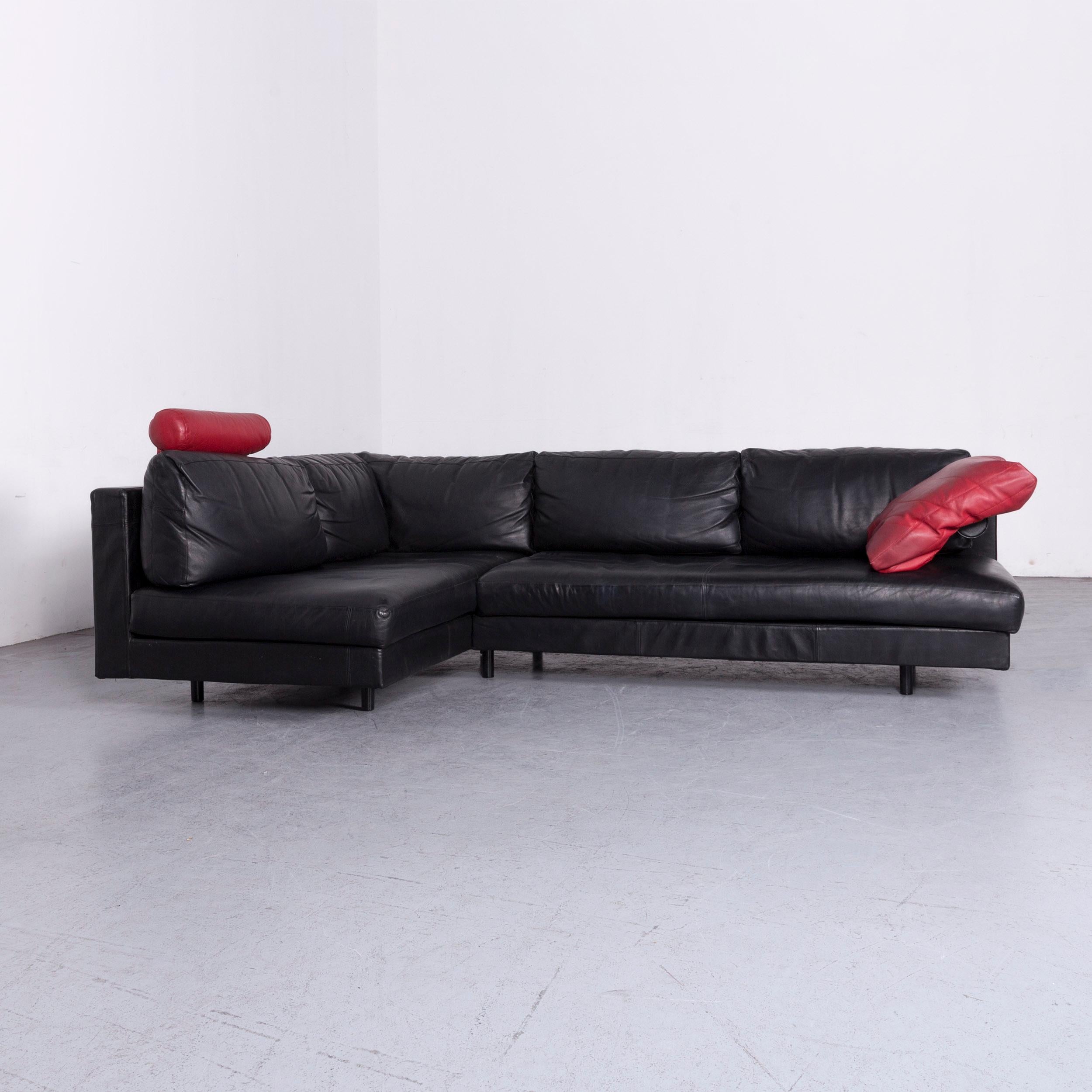 We bring to you a B & B Italia designer leather corner sofa black genuine leather sofa couch.

Product measurements in centimeters:

Depth 95
Width 265
Height 80
Seat-height 40
Rest-height 60
Seat-depth 50
Seat-width 130
Back-height