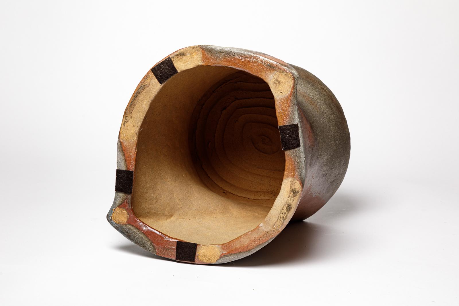 B. Sgabello o tavolino in gres marrone di Chassang Torsade 2024 32 cm in vendita 2