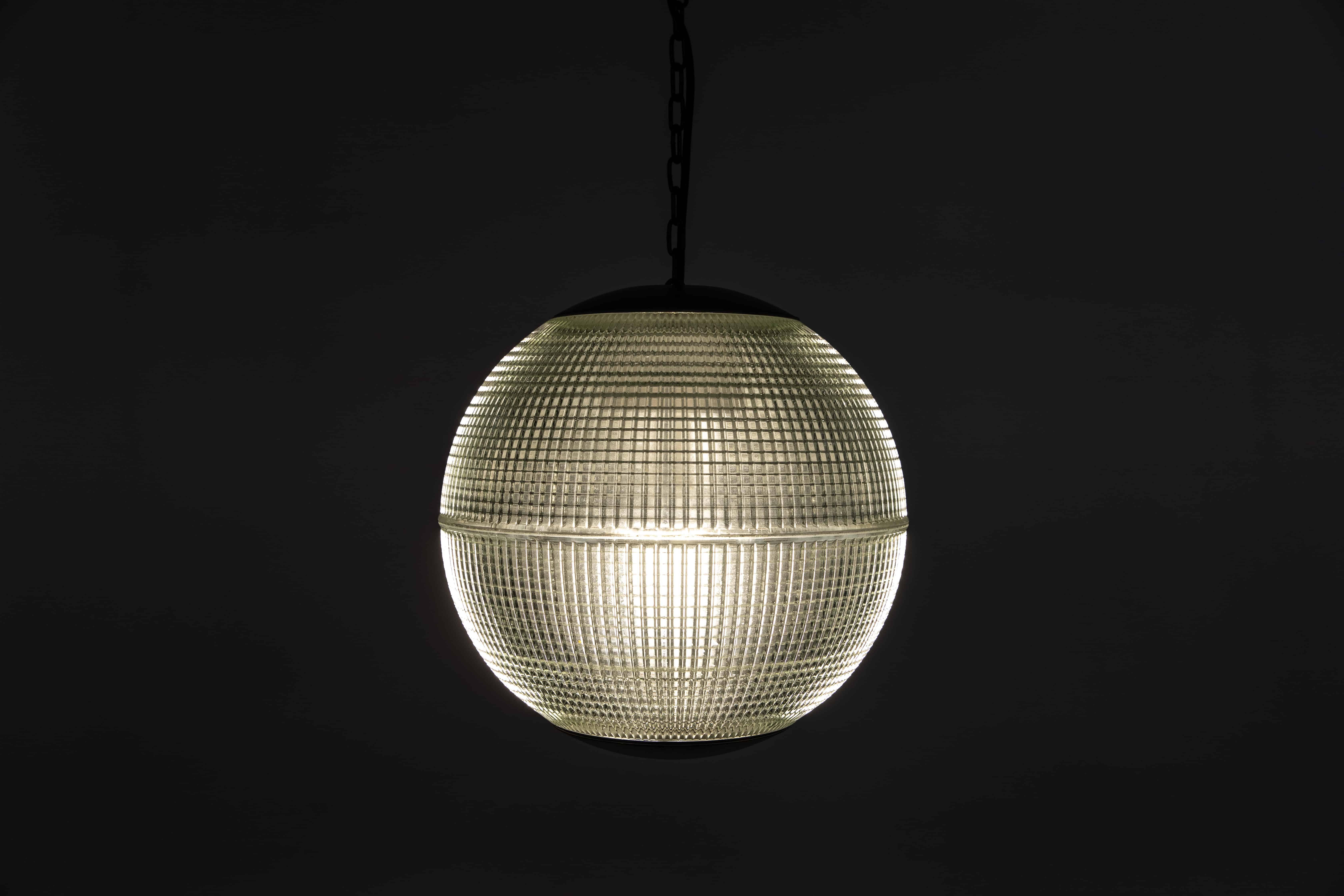 *B Grade*, 40cm Prismatic Glass Holophane Globe Parisian Street Lamp, C.1960 For Sale 4