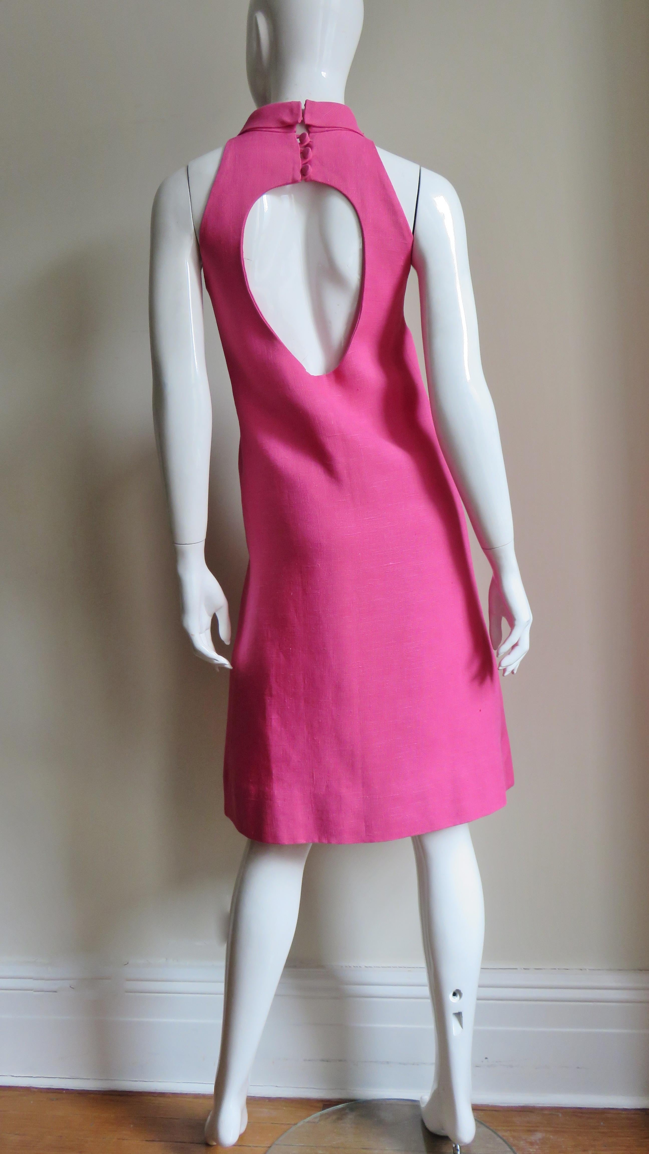 B H Wragge 1967 Linen Dress with Cutout Back For Sale 6