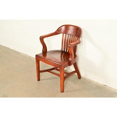 B. L. Marble Chair Co. Antiker Bankerstuhl im Mission-Arts-and-Crafts-Stil aus Walnussholz, 1910