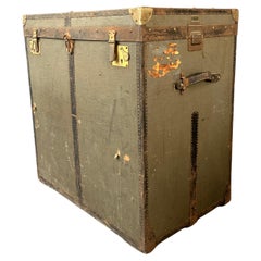 B. Marstaller München Suitcase with wheels