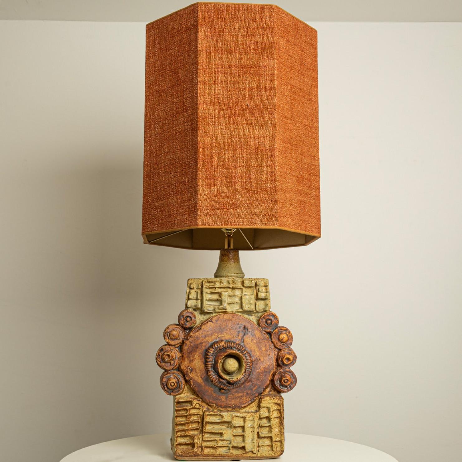 B. Rooke Ceramic Table Lamp with Custom Made Lampshade René Houben, 1960s en vente 10