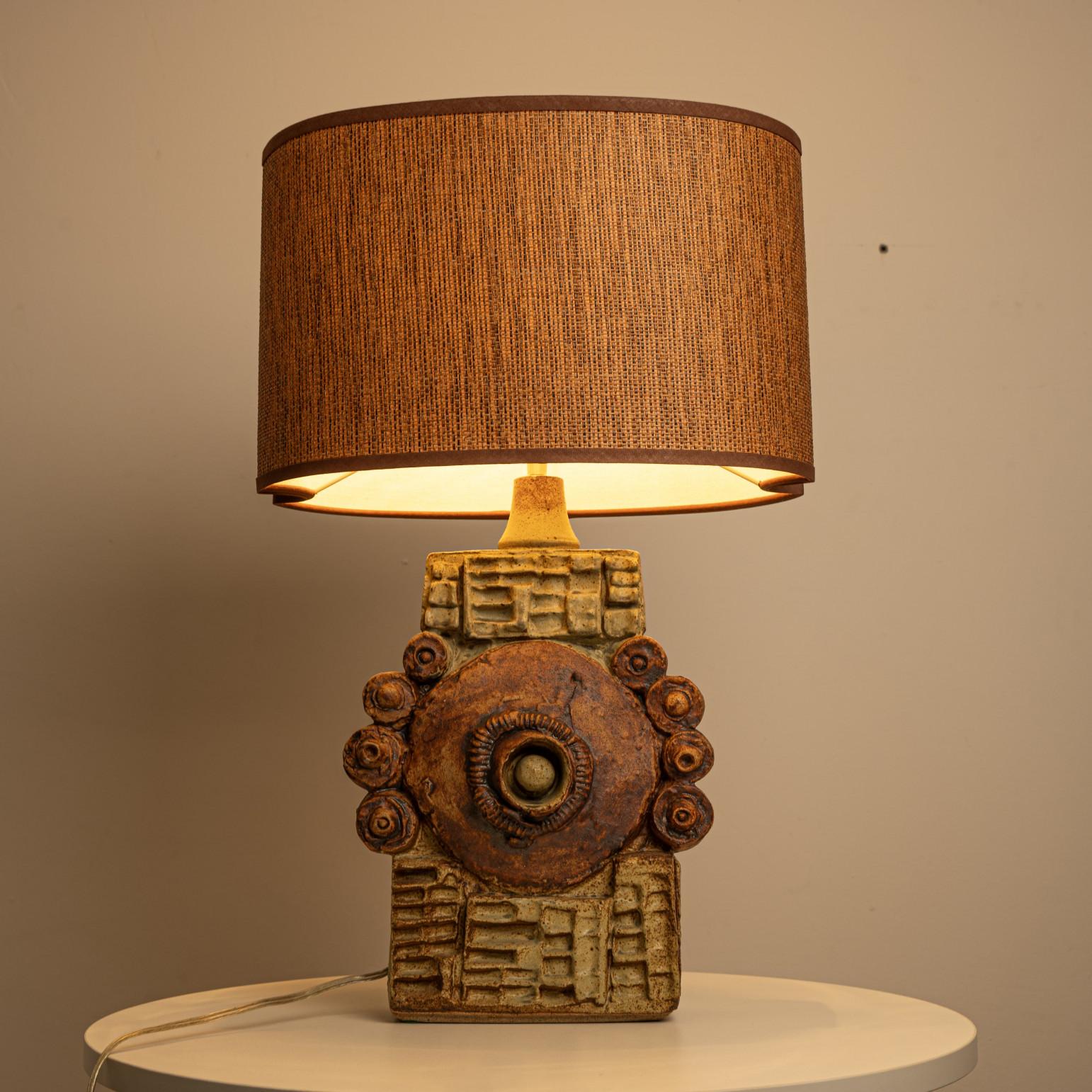 B. Lampe de table en céramique Rooke avec abat-jour sur mesure René Houben, 1960s en vente 1