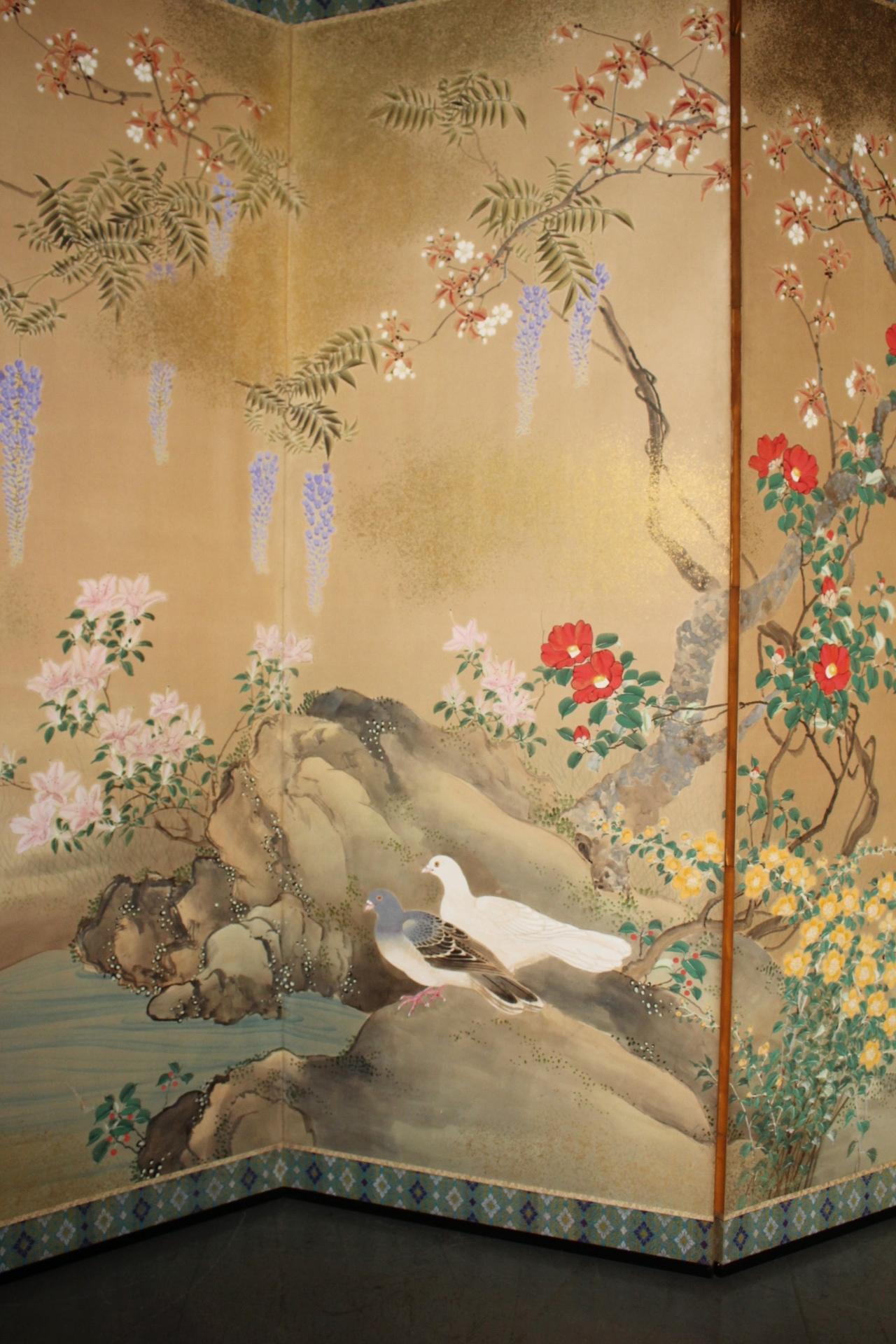 B10 Japanese Antiques 6panels, Paper, folding Screen with Flower ＆ bird painting in vendita 1