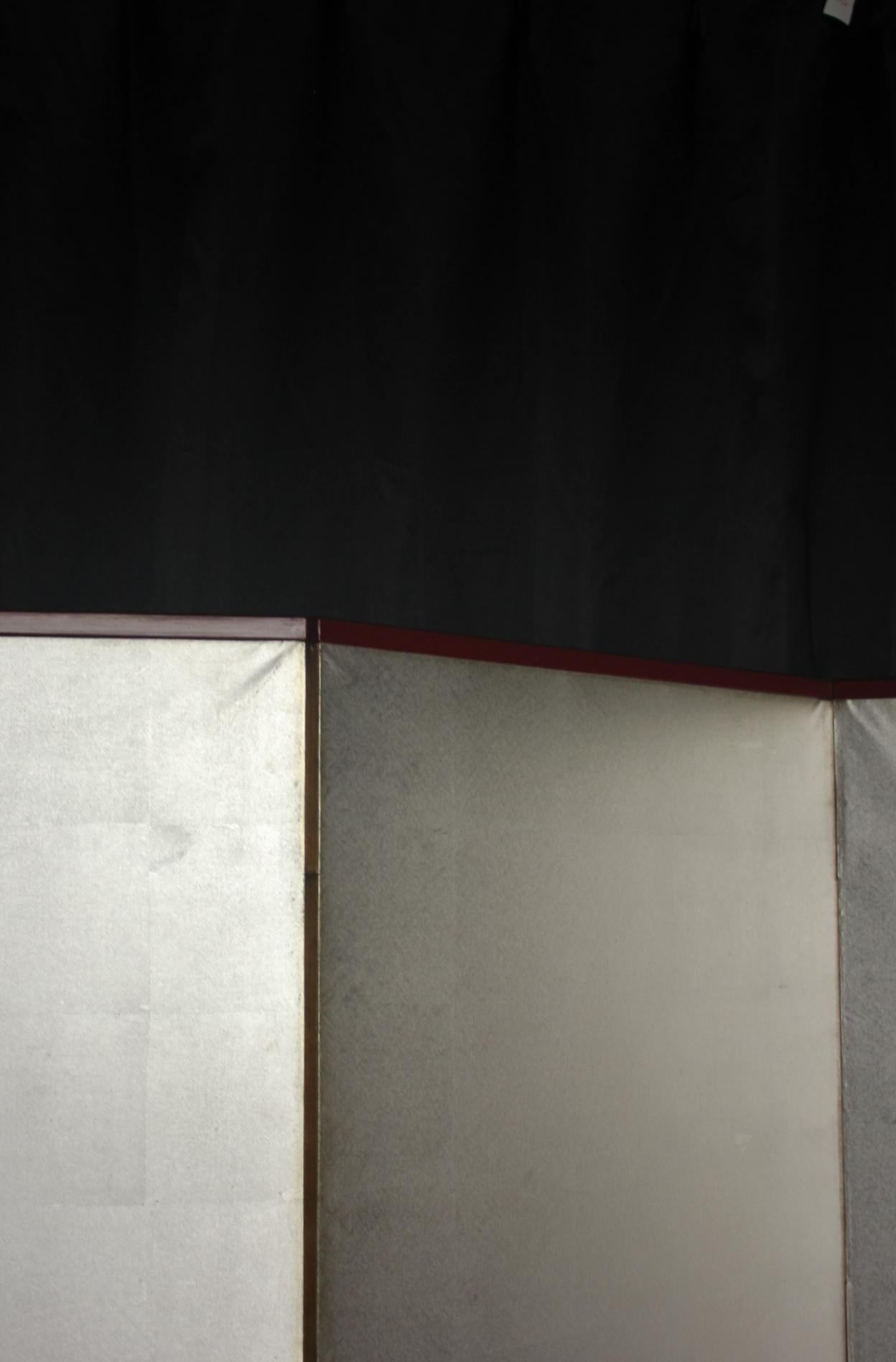 B12 Japanese Antiques 6panels, Silver Paper, folding Screen For Sale 9