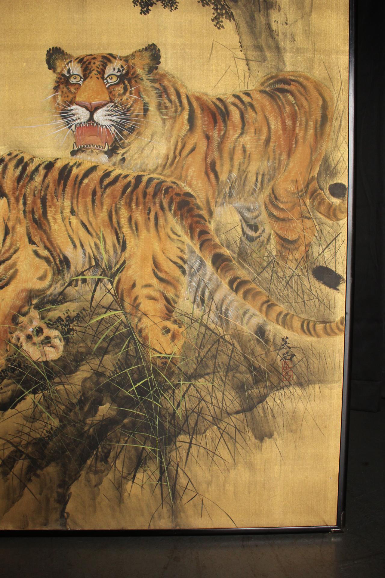 B13 Japanese Antiques 2panels, silk, folding Screen with Tiger For Sale 5