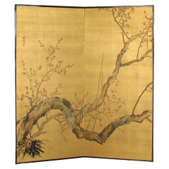B14 Japanese Antiques 2panels, silk, folding Screen with Gold basGold base