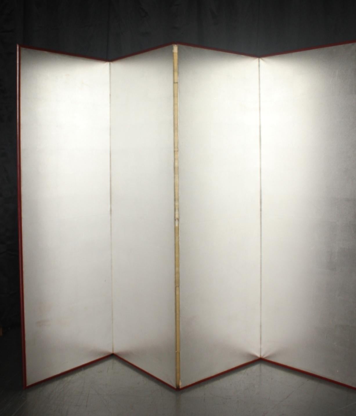 Silver foil folding screen
Material: Paper pasted on wooden frame
1 piece: Width 600 x Height 1745 x Depth 15 mm
Expanded size: Width 3660 mm
Folded size: Width 615 x Height 1745 x Depth 95 mm, weight 10 kg
Packaging (5 mm thick plywood sandwiched):