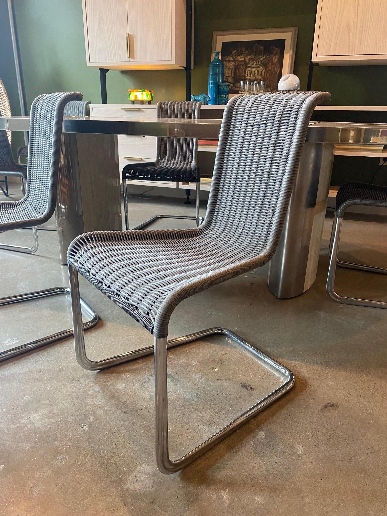 Mid-Century moderno B20 Sedie da pranzo grigie intrecciate, set di otto, di Tecta, Germania, anni '80 in vendita