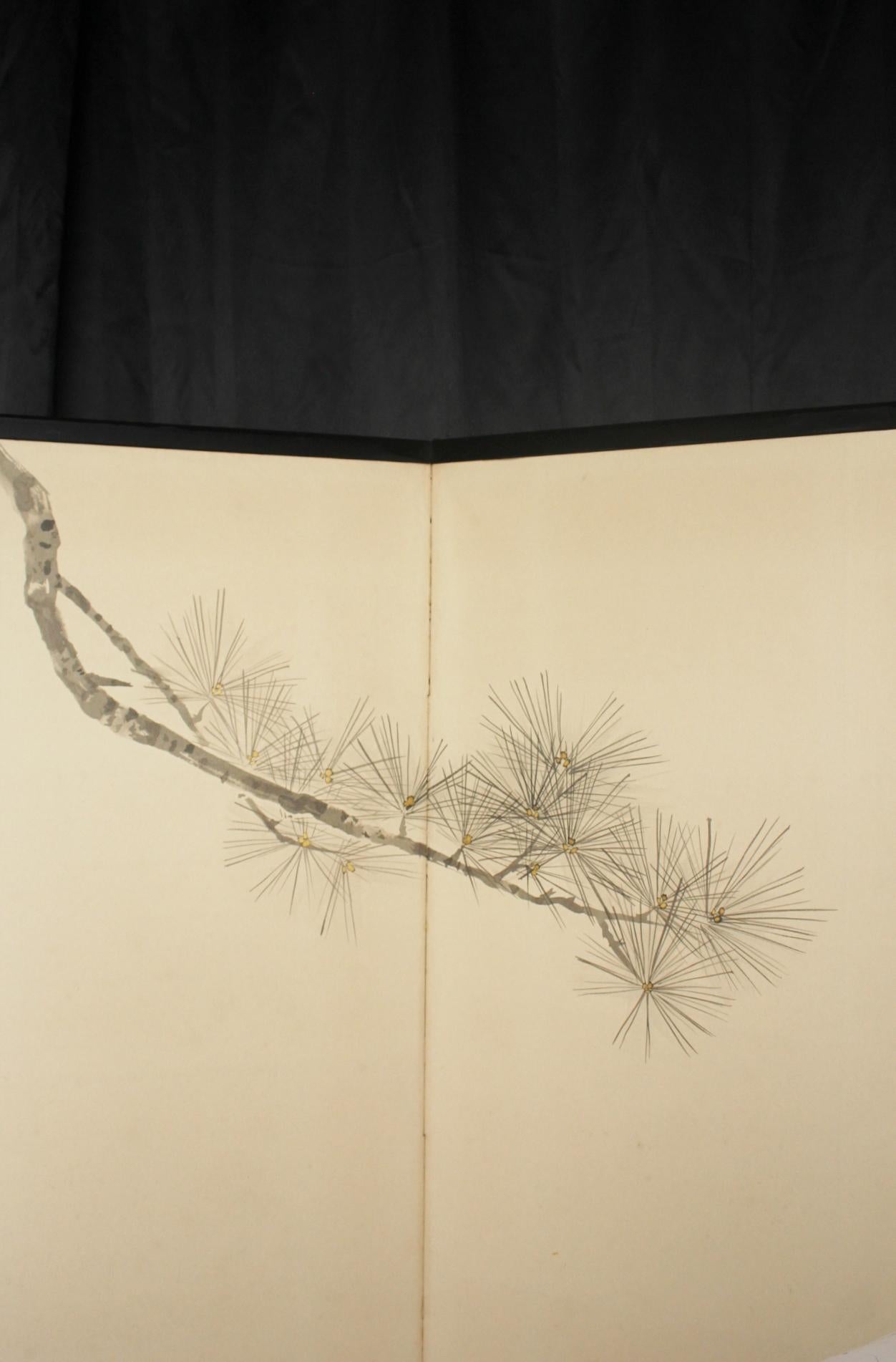 B20 Japanese Antiques 2panels, Paper, folding Screen with Pine Tree and Crane In Fair Condition For Sale In Niiza, JP