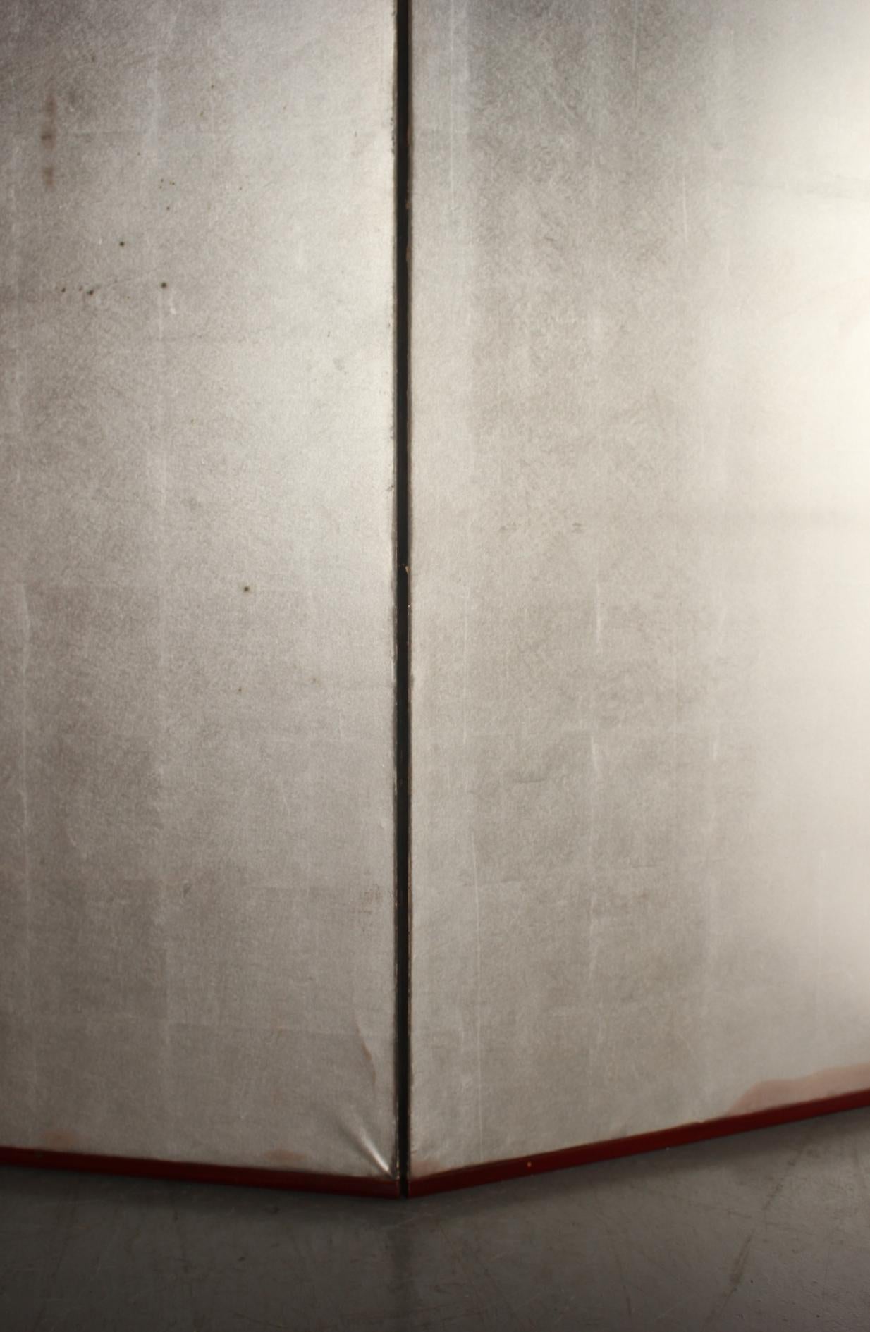 B30 Japanische Antiquitäten 6Paneele, Silberpapier, Folding Screen, rotgerahmt im Angebot 3