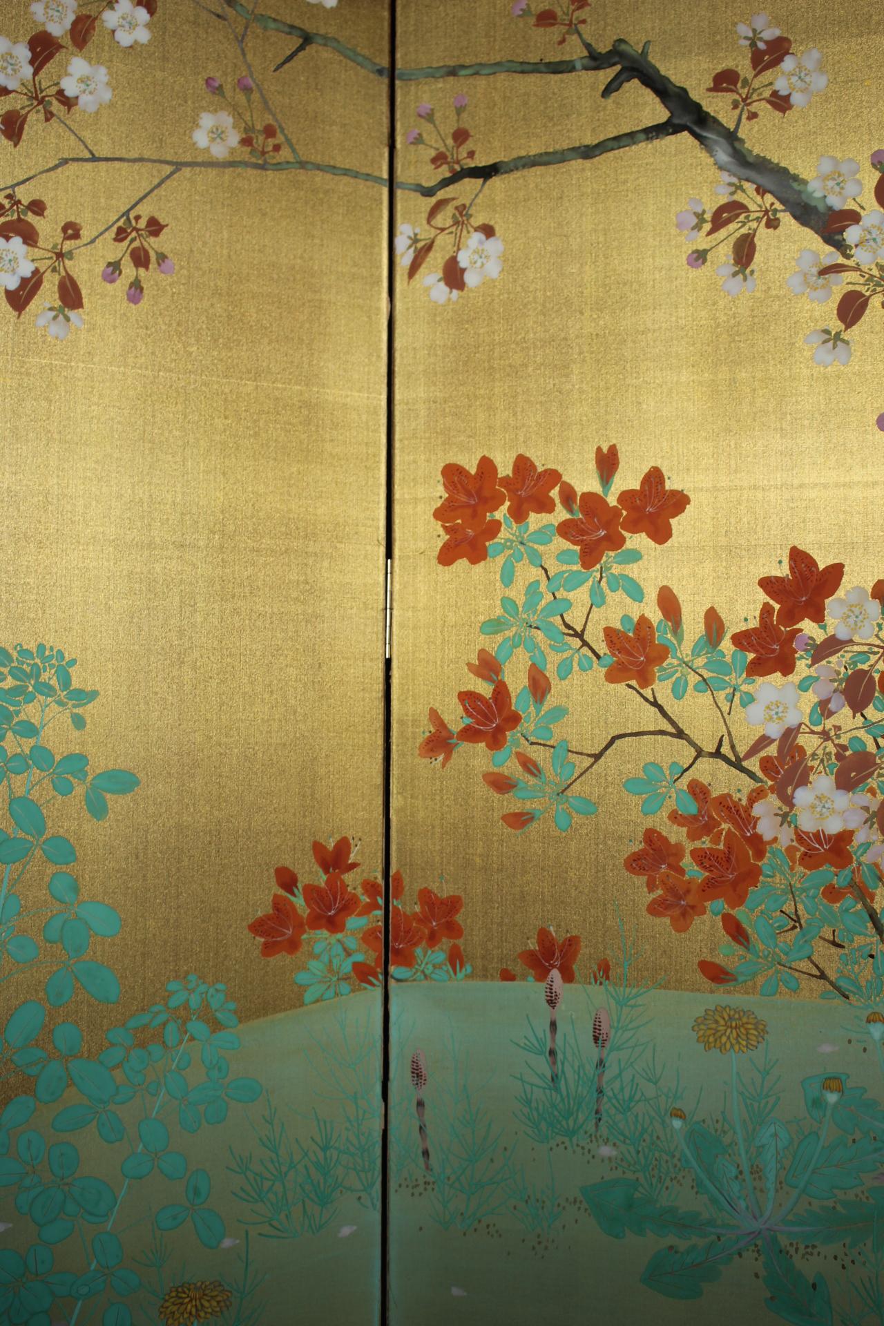 B35 Japanese Antiques Gold background flowers folding screen, 2-panel For Sale 5