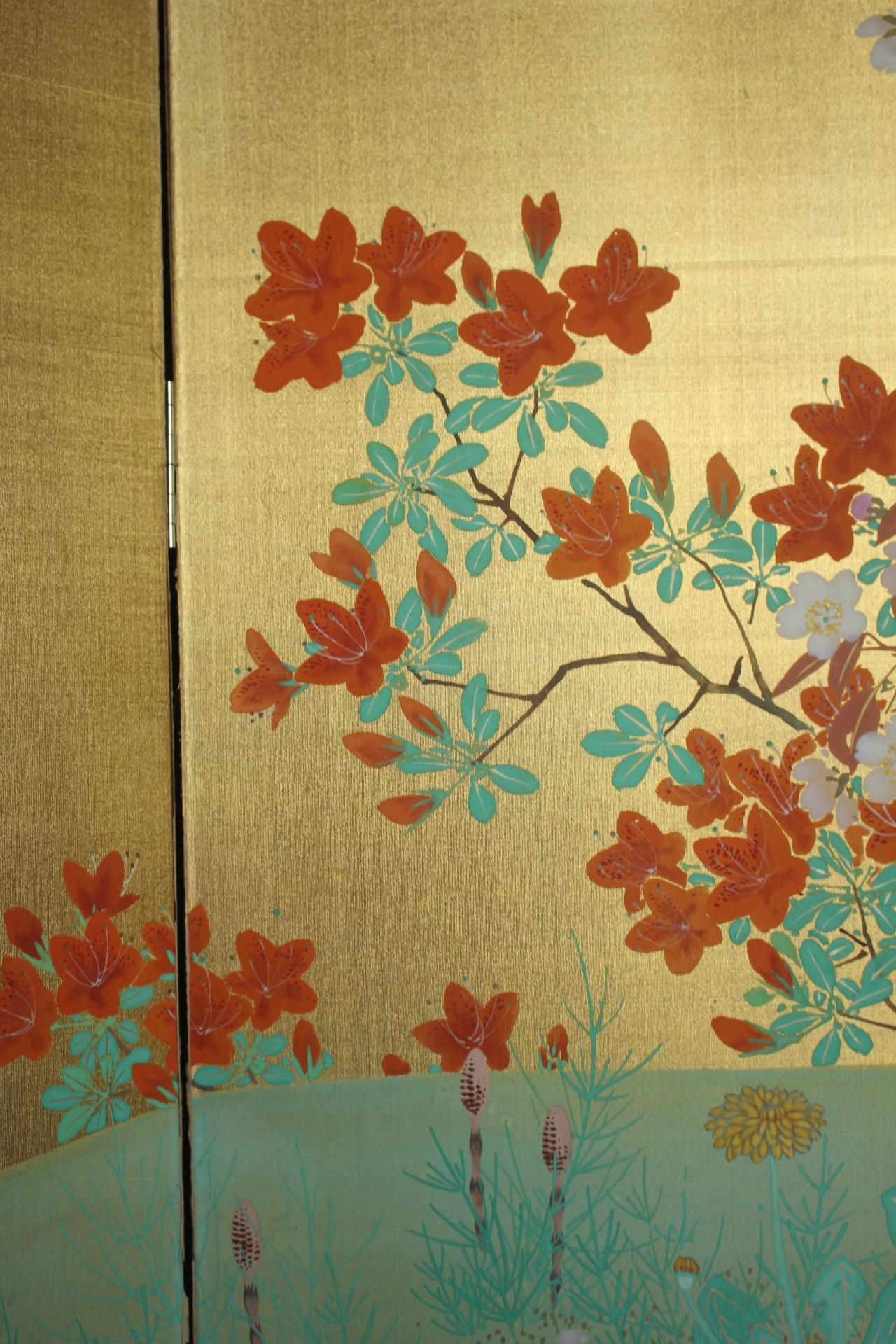B35 Japanese Antiques Gold background flowers folding screen, 2-panel For Sale 9