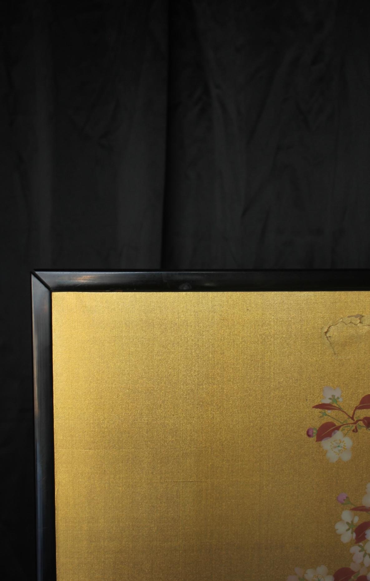 20th Century B35 Japanese Antiques Gold background flowers folding screen, 2-panel For Sale