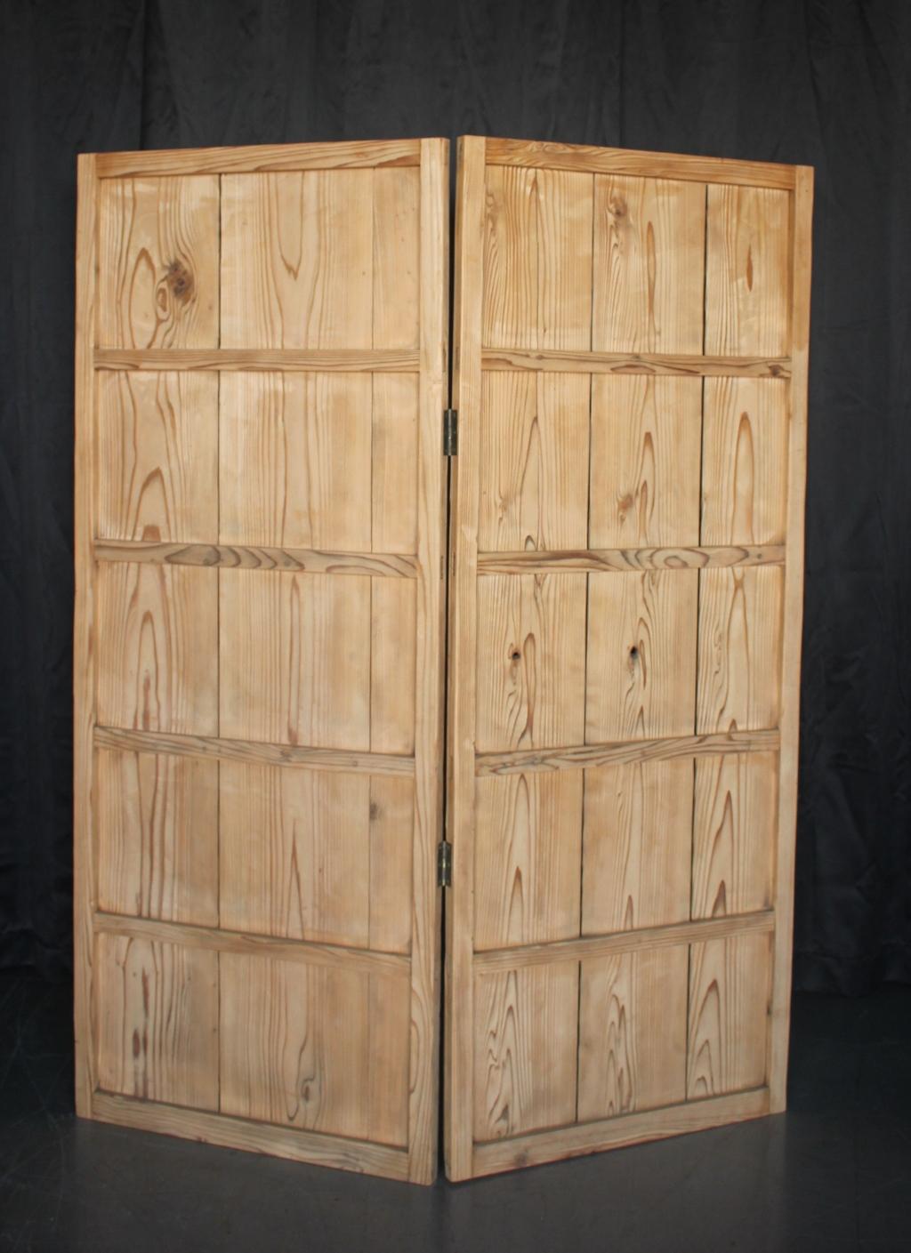 B40 Japanese antique, cedar Byobu folding screen, room dividers For Sale 10
