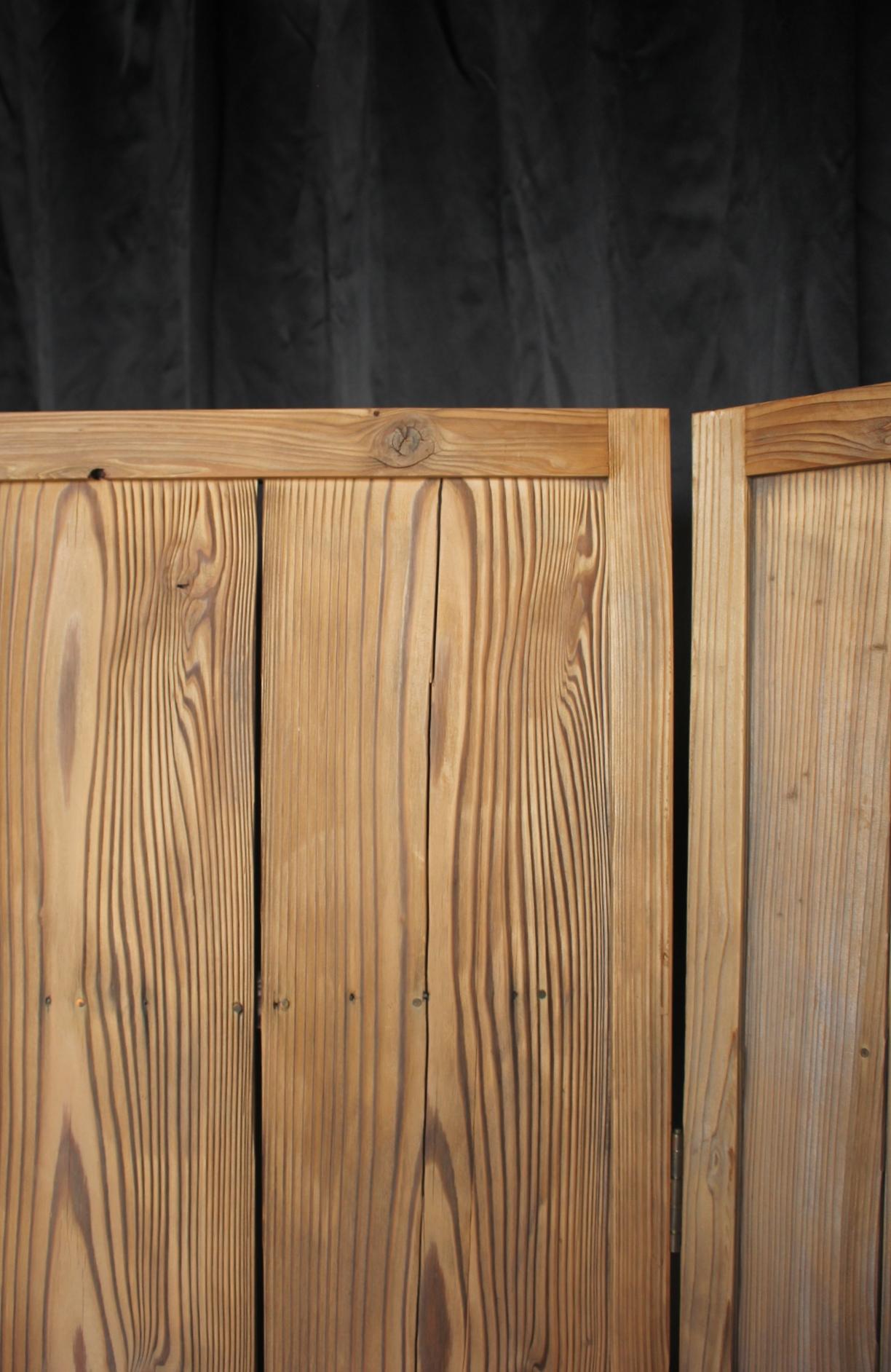 B40 Japanese antique, cedar Byobu folding screen, room dividers For Sale 1