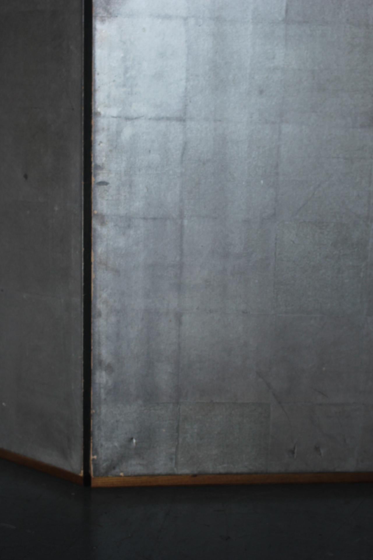 B41 Japanese Antiques 6panels, Silver Paper, folding Screen, brown-rimmed For Sale 6