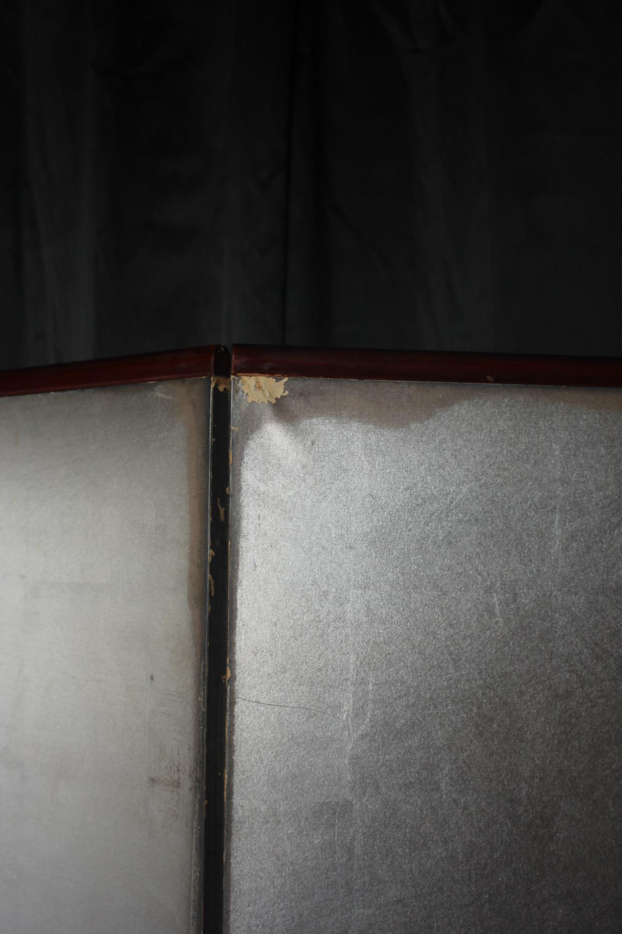 B42 Japanese Antiques 6panels, Silver Paper, folding Screen, red-rimmed For Sale 11