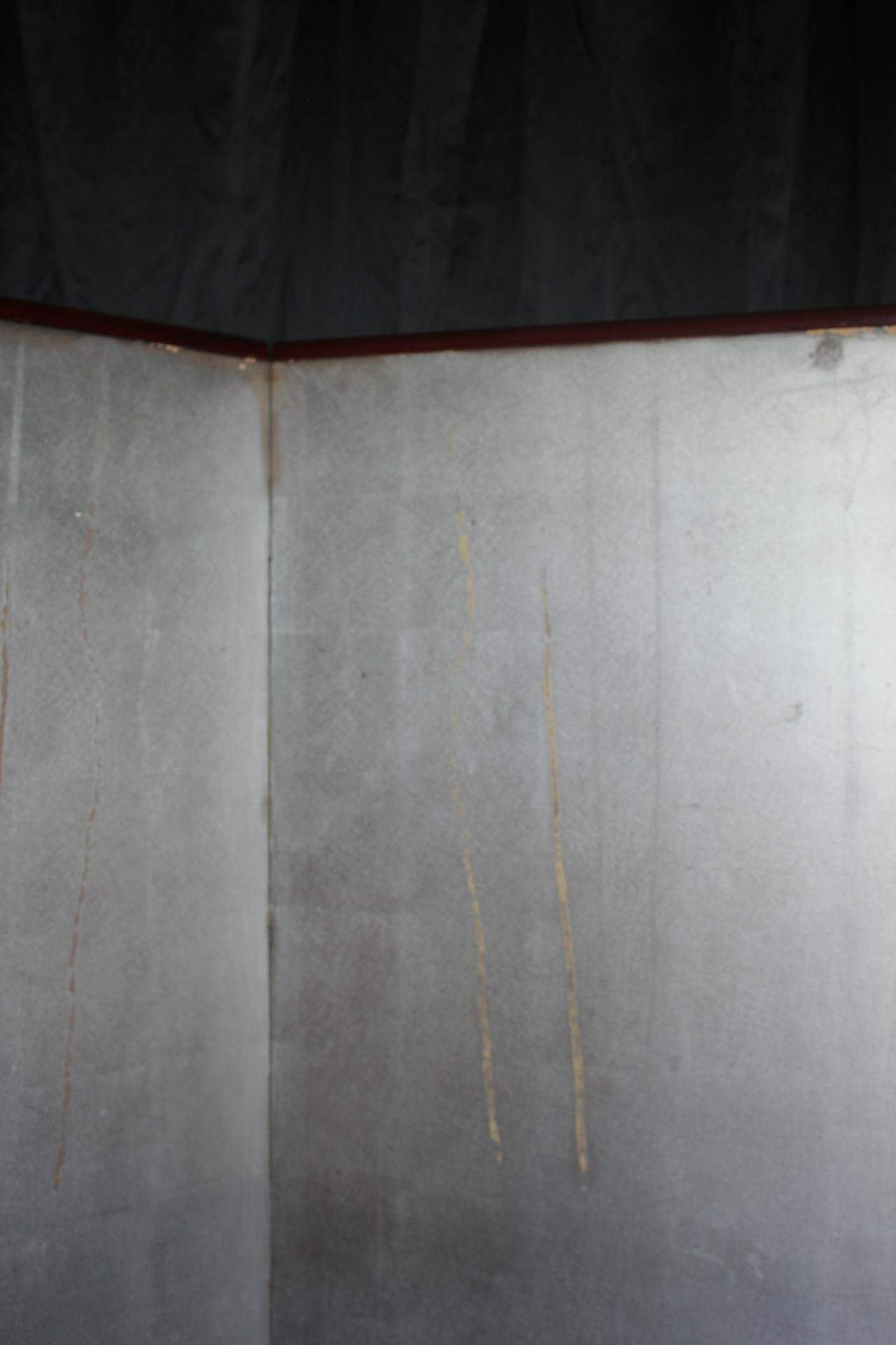 B42 Japanese Antiques 6panels, Silver Paper, folding Screen, red-rimmed For Sale 4