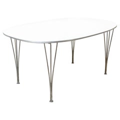 B613 Superelipse Table di Piet Hein & Bruno Mathsson per Fritz Hansen by Knoll