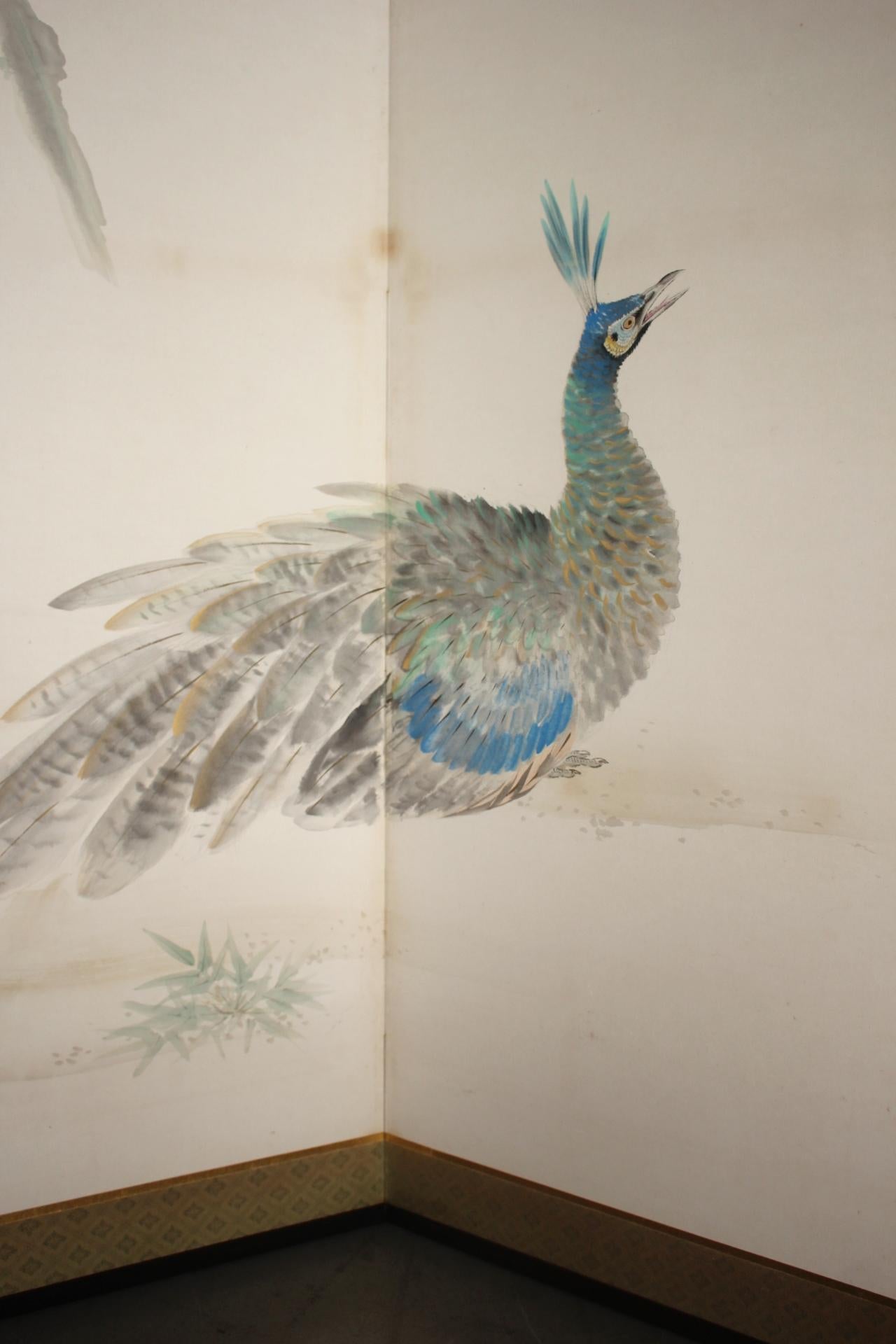 B76 Japanische Antiquitäten 6Paneele, Weiße Pflaumenblüten und Pfau, Faltwand im Angebot 4