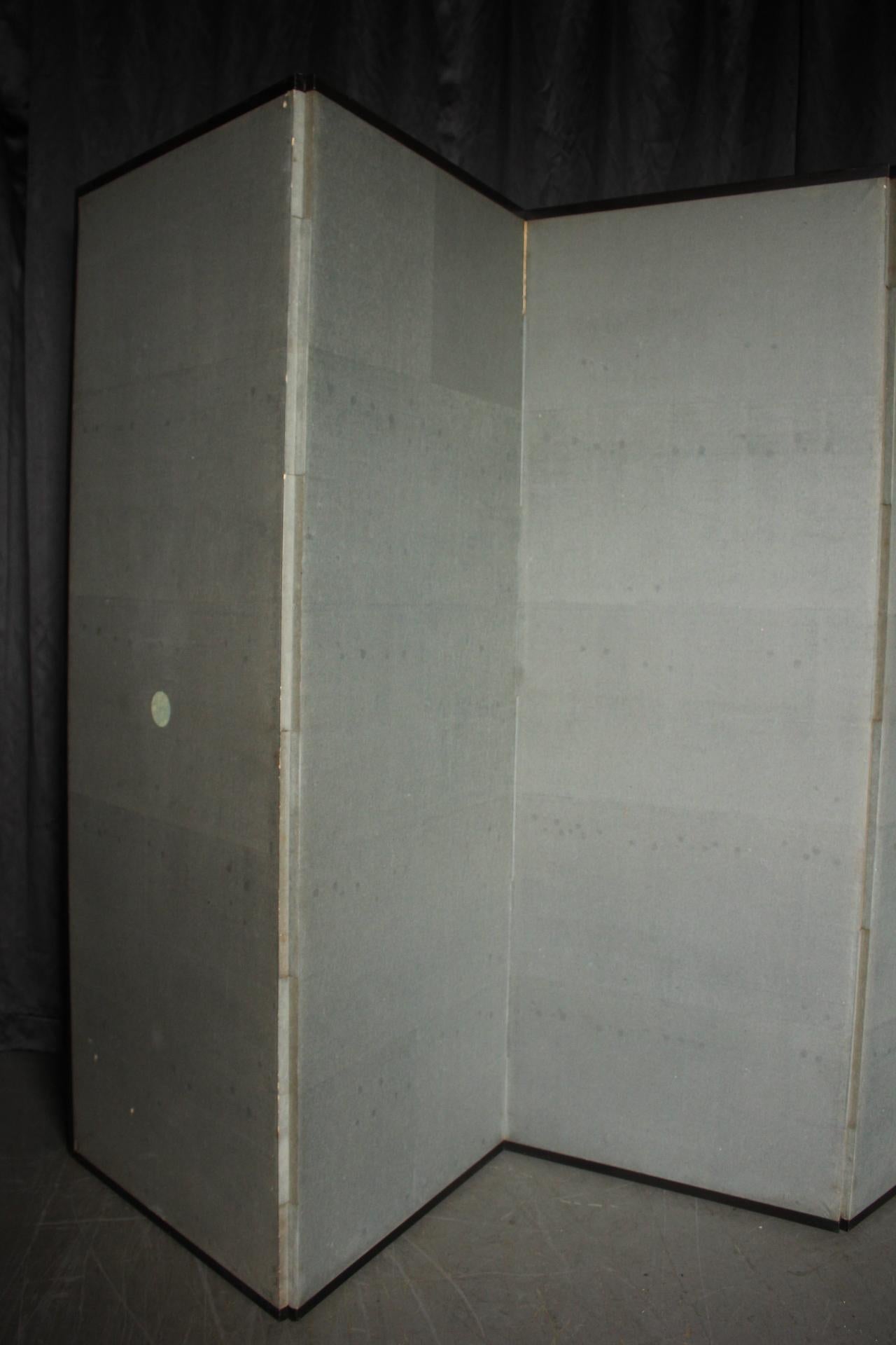 B76 Japanische Antiquitäten 6Paneele, Weiße Pflaumenblüten und Pfau, Faltwand im Angebot 13