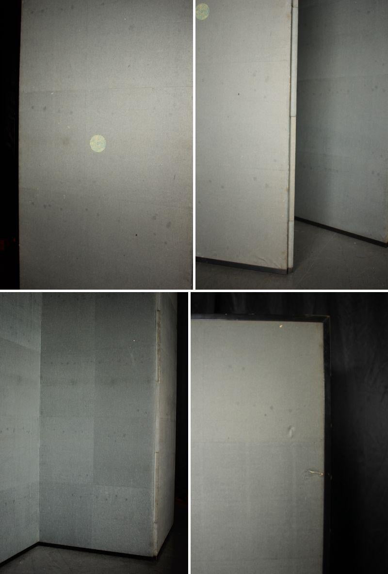 B76 Japanische Antiquitäten 6Paneele, Weiße Pflaumenblüten und Pfau, Faltwand im Angebot 14