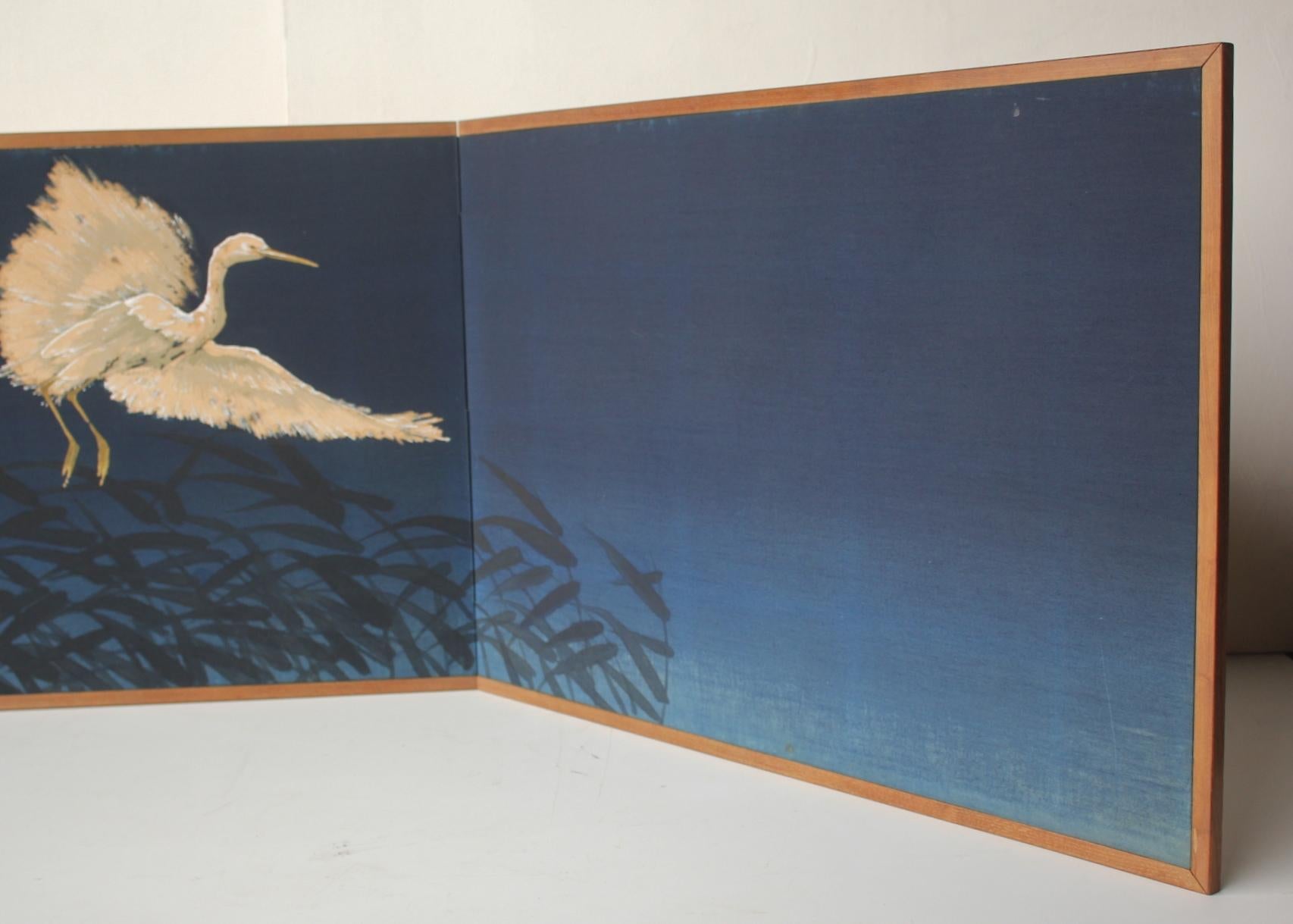 B79 Altjapanische Kunst ein Paravent, Byobu 2panel, Weißer Reiher gefärbter Stoff (Japanisch) im Angebot