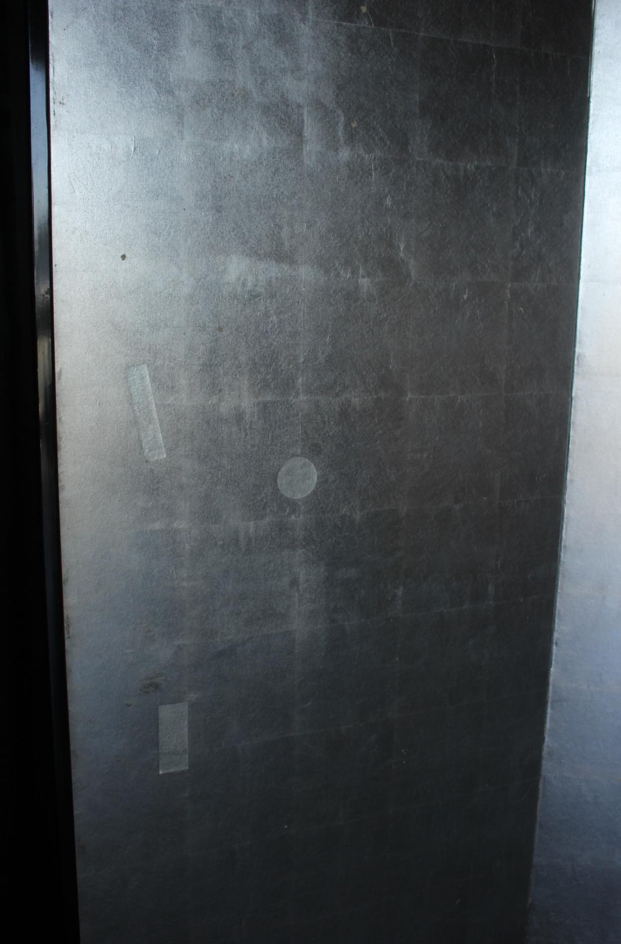 B81 Old Japanese Antiques 6panels, Silver Paper, folding Screen, Black remmed (20. Jahrhundert) im Angebot