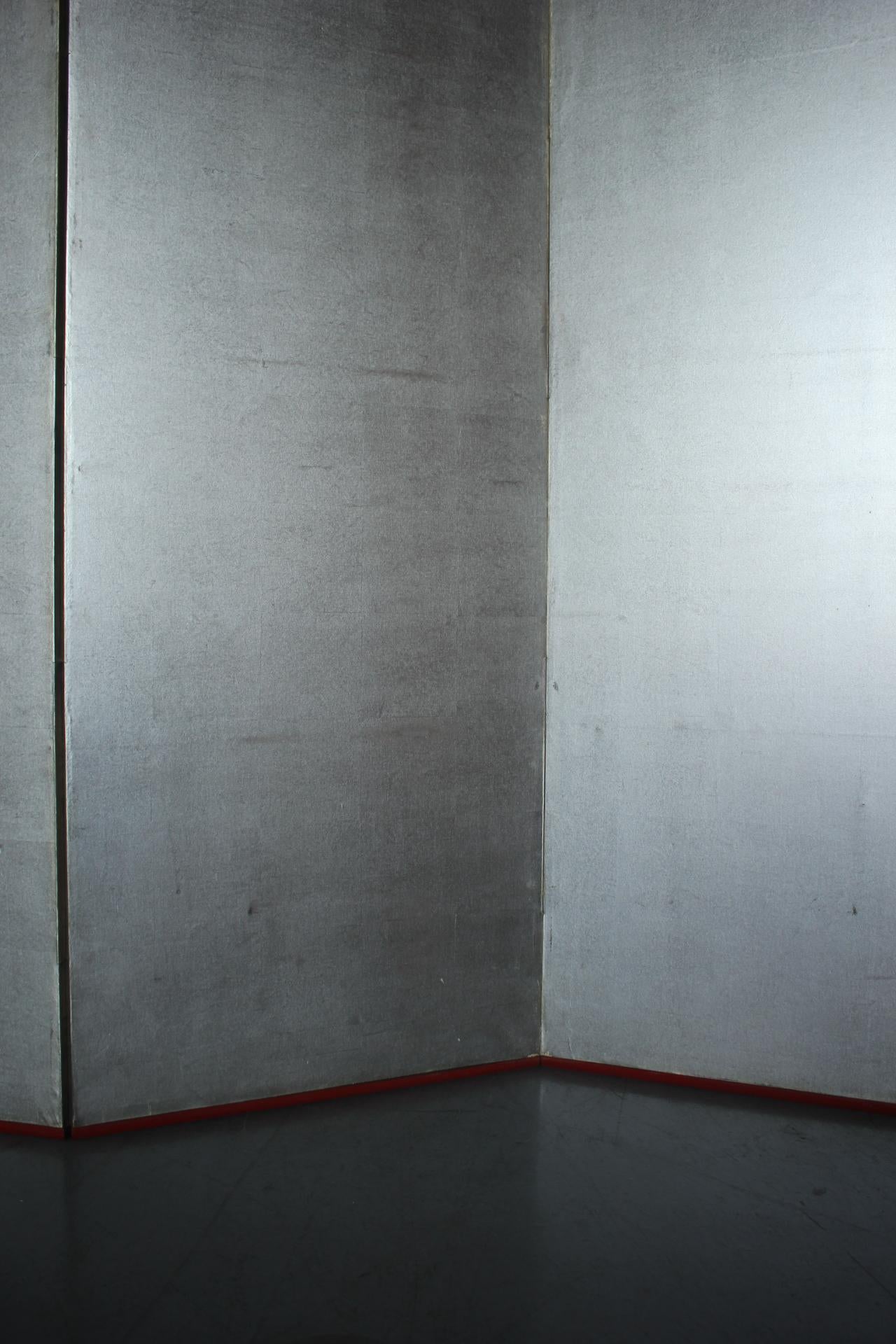 B85 Old Japanese 6panels, Silver Paper, folding Screen, red remmed im Angebot 8