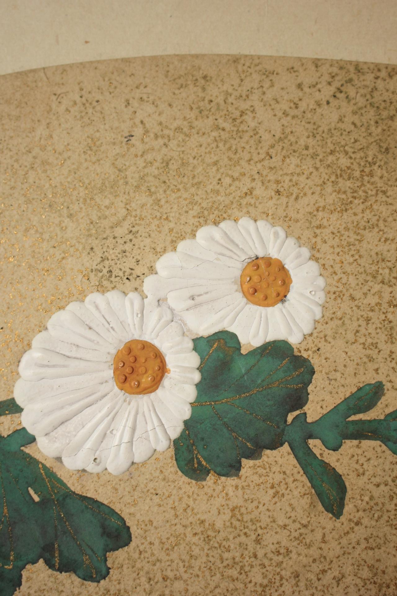 B87 Japanische Antiquitäten Kunst, Chrysantheme und Silber Hintergrund Bildschirm Byobu im Zustand „Relativ gut“ im Angebot in Niiza, JP