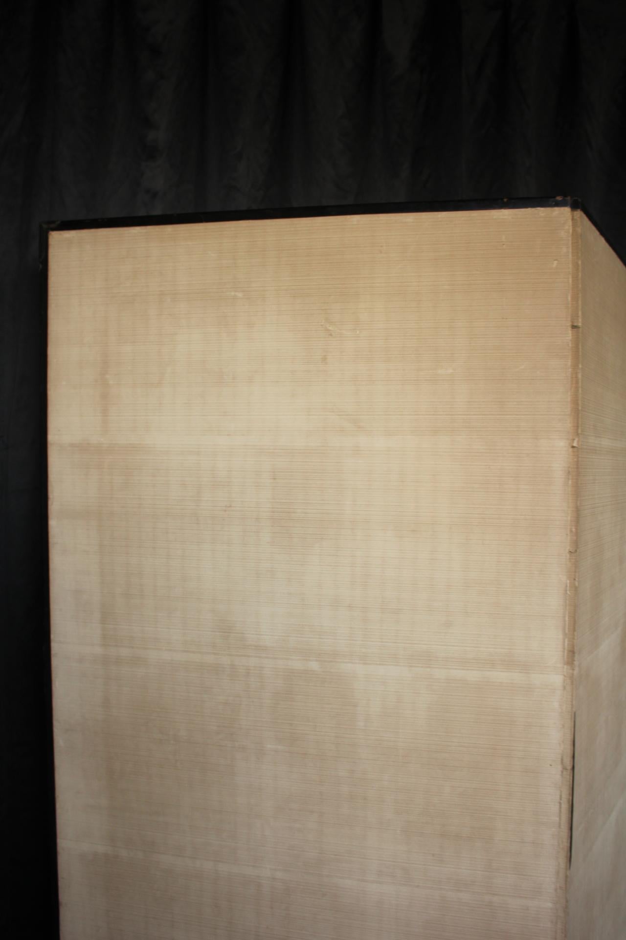 B88 Japanische Antiquitäten Kunst, Silber Hintergrund Bildschirm Byobu im Angebot 10