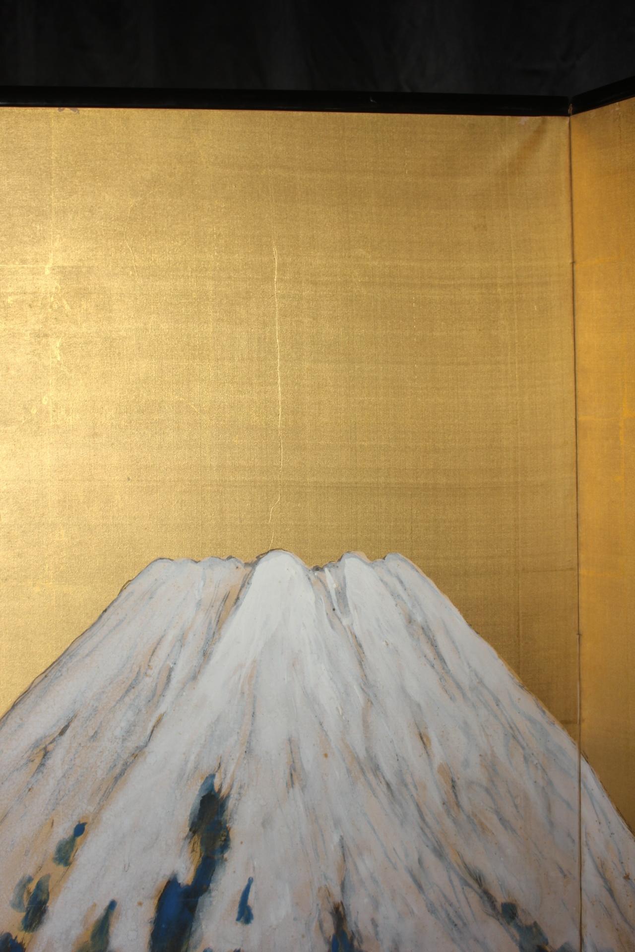B89 Japanische Malerei, Mount Fuji Goldback Screen Byobu, 2-Paneele im Zustand „Relativ gut“ im Angebot in Niiza, JP