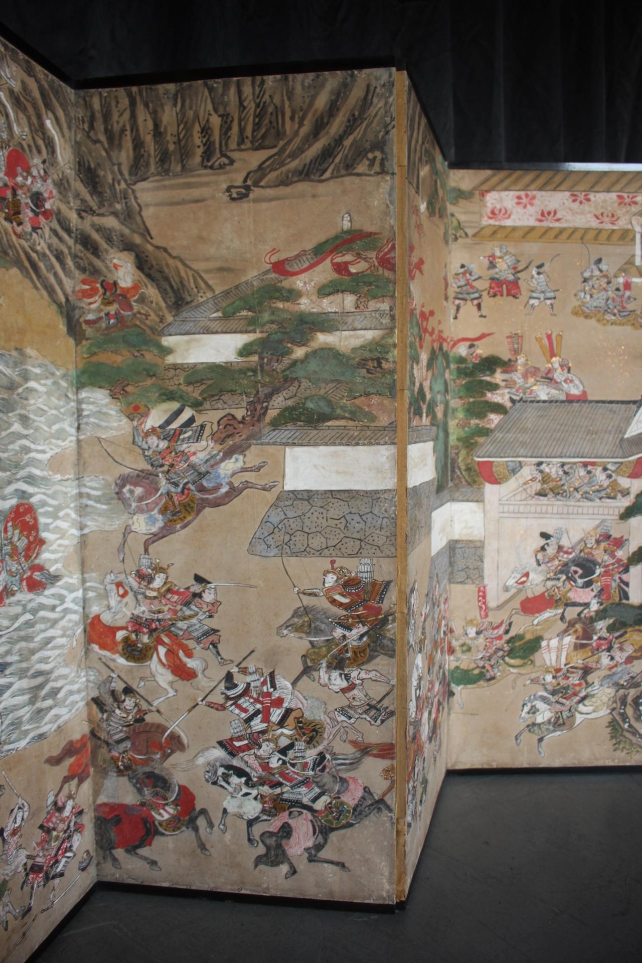 B90 Japanese antiques art Byobu screen Battle scene paper en vente 3