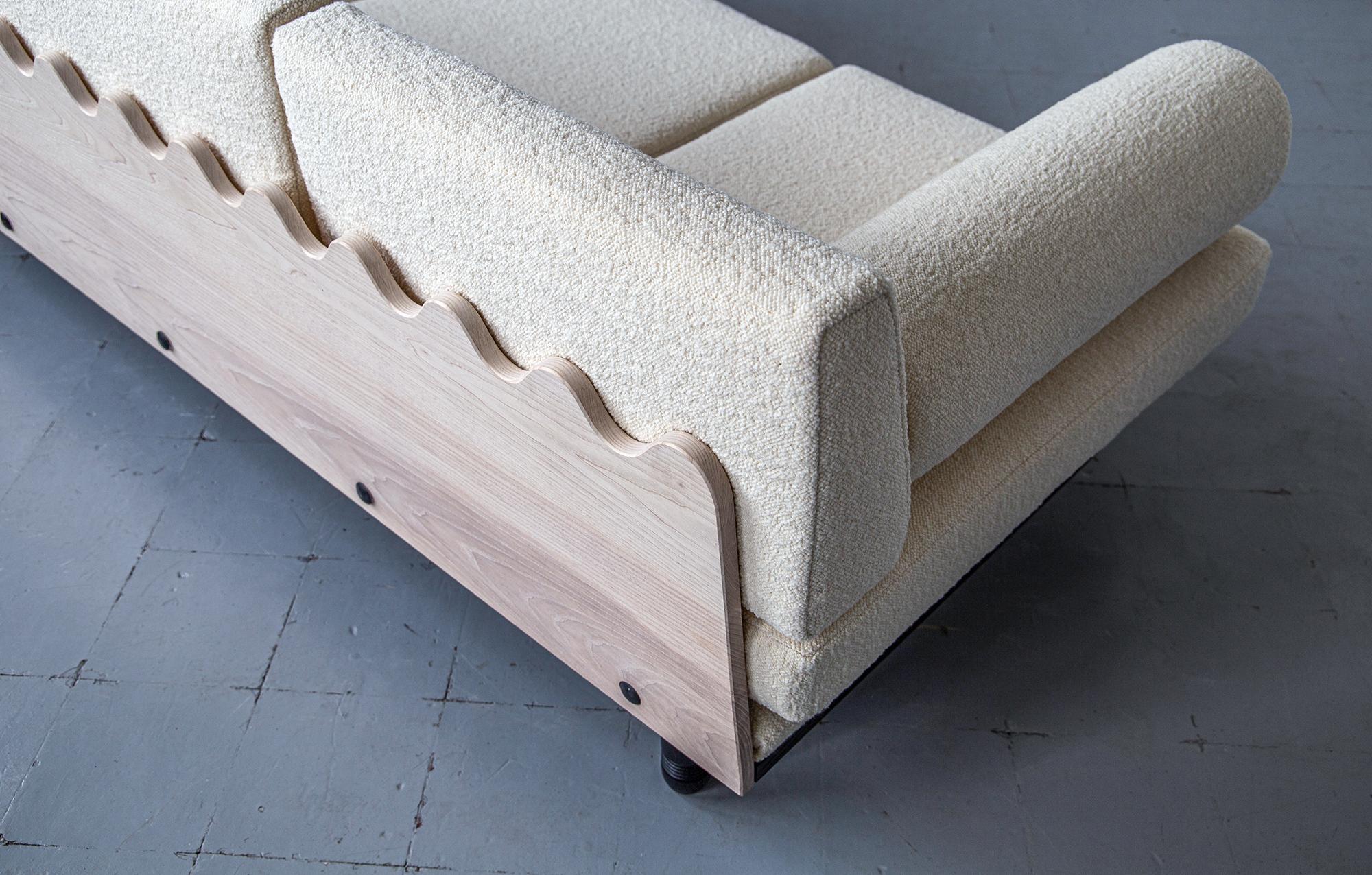 Baalbek, Trapezförmiges Sofa Daybed von Toad Gallery, Contemporary Edition 2022 im Angebot 1