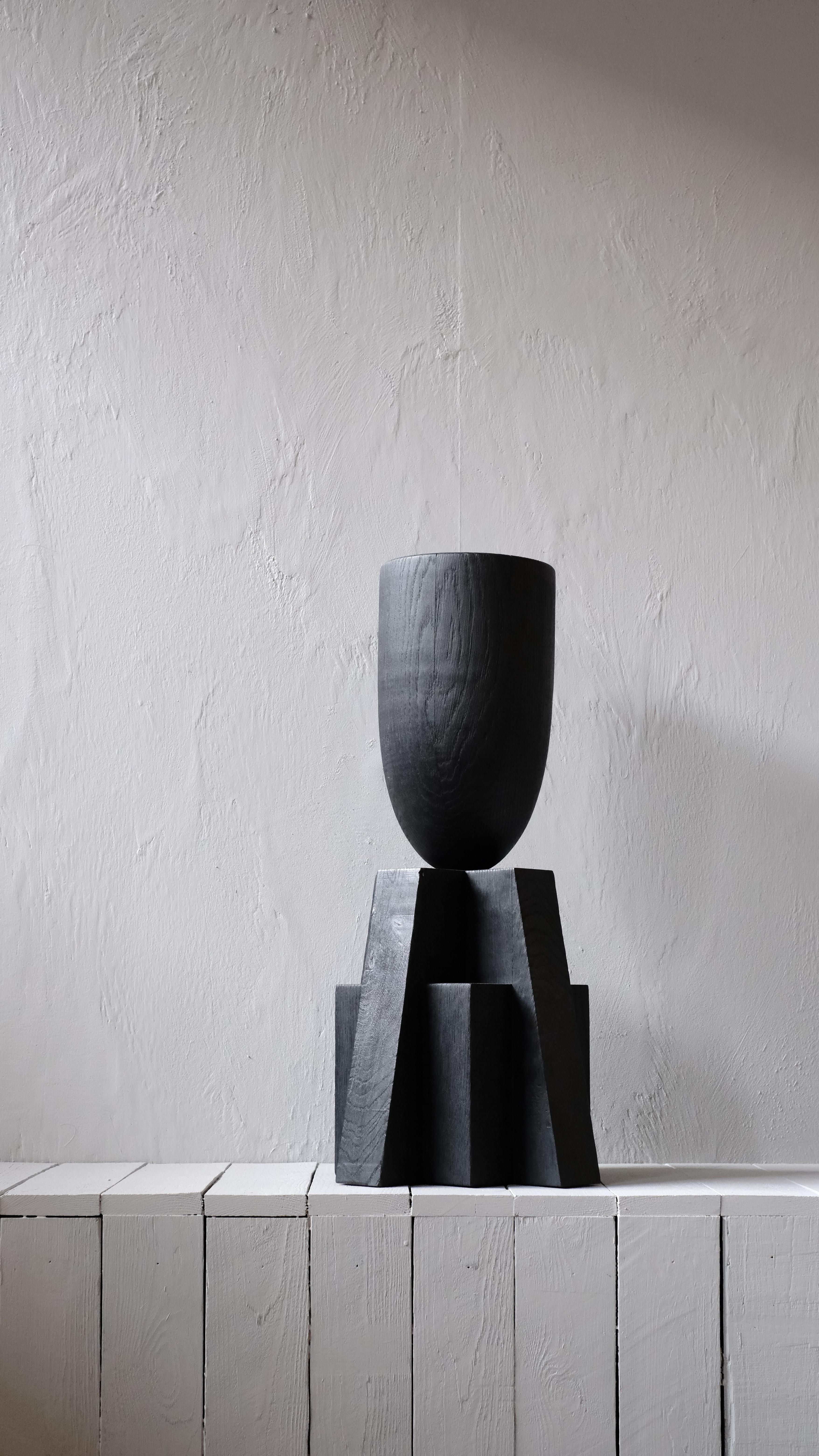 Modern Babel Vase by Arno Declercq