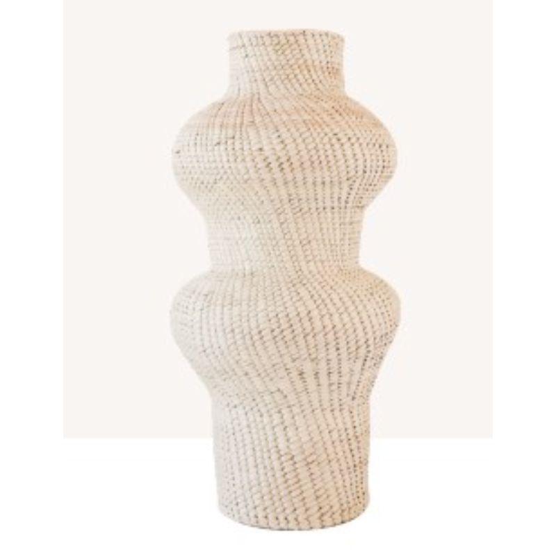 Baby A by RRR.ES 
Dimensions: D25 x H65 cm
Materials: Palm leaf, reed structure

Every piece is unique and different. Sizes and shapes can have variations.

Also available: Mother, daughter, father & son vases, 

These pieces are 100% made of