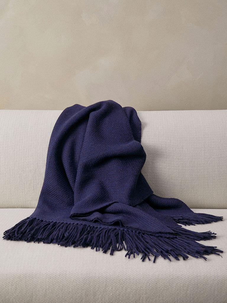 Baby Alpaca Blanket Throw - Cobalt In New Condition For Sale In Windsor, GB
