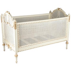 Baby Baroque bed in the style of the Louis XVI