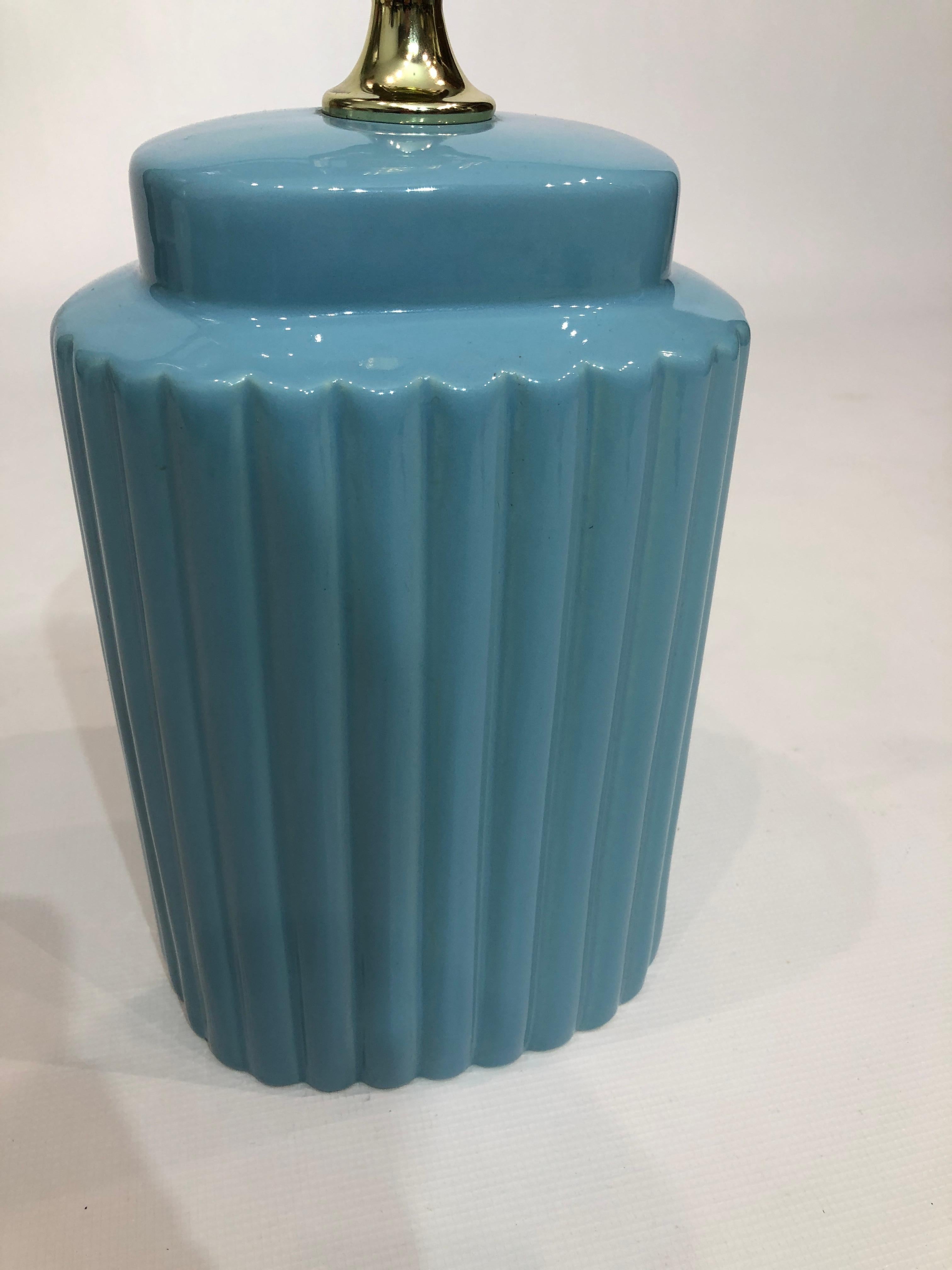 Baby Blue Ceramic Table Lamp 1970s Art Deco Style Hollywood Regency Pastel 1980s For Sale 7